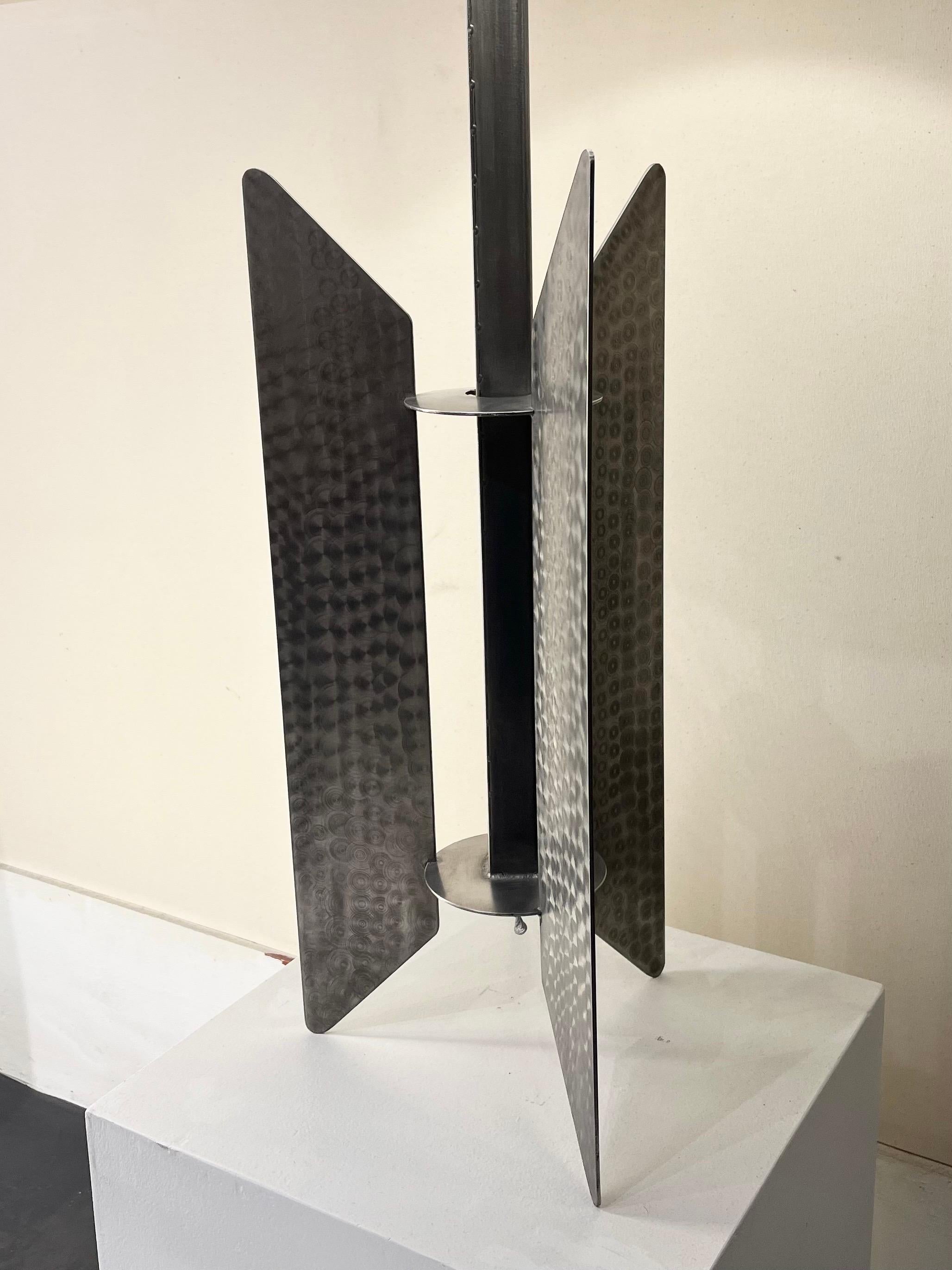 Brutalist Important table lamp For Sale