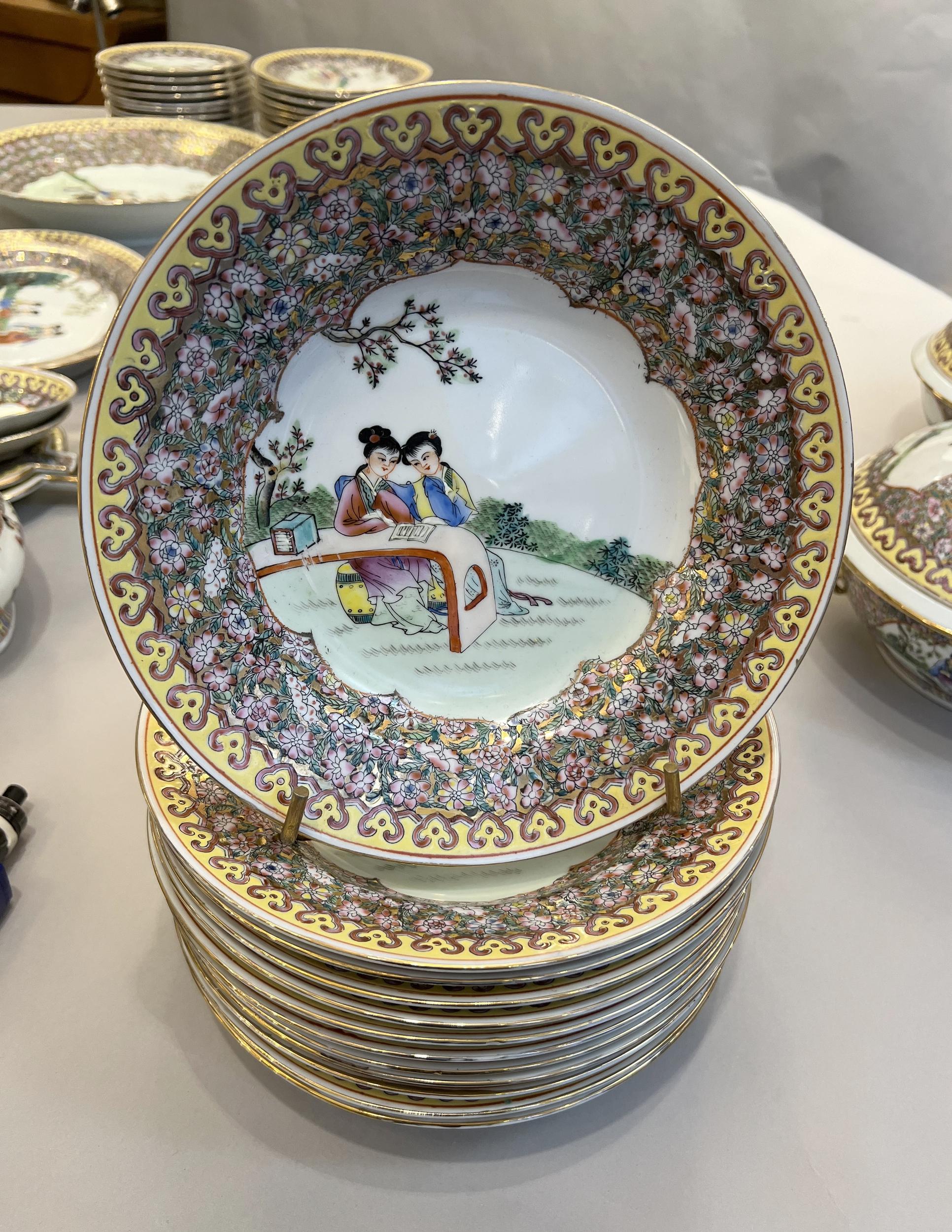 Important tableware China, circa 1950 / 1970 For Sale 5