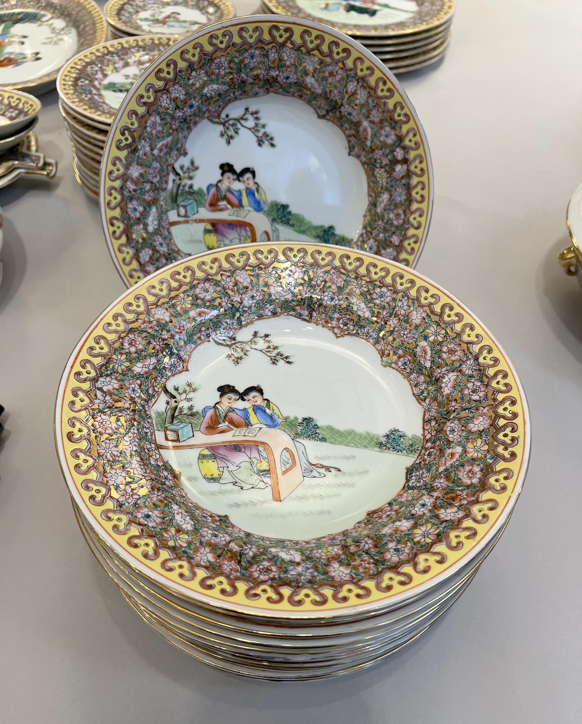 Important tableware China, circa 1950 / 1970 For Sale 12