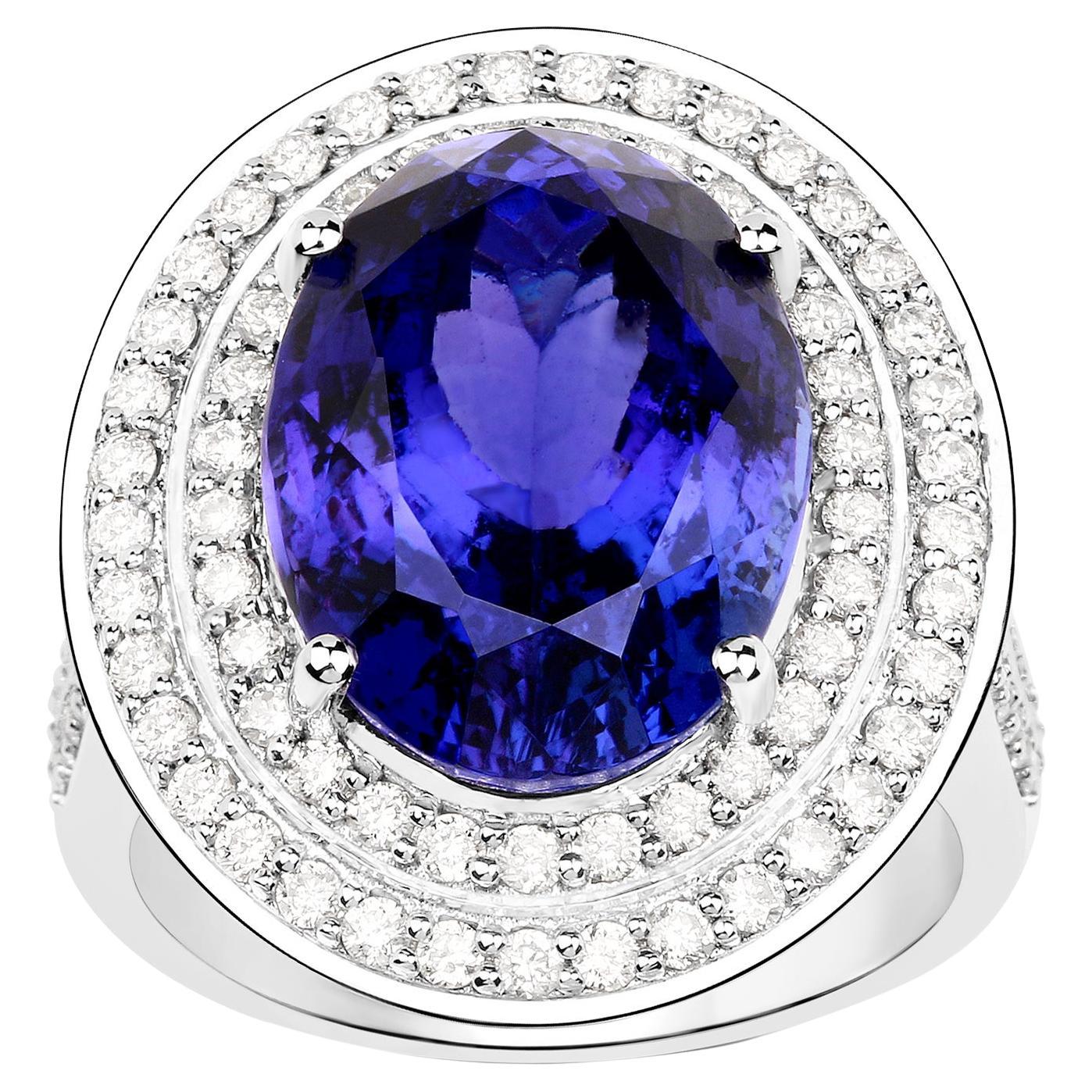 Importante anillo de tanzanita con halo de diamantes 13,7 quilates total Oro de 18 quilates