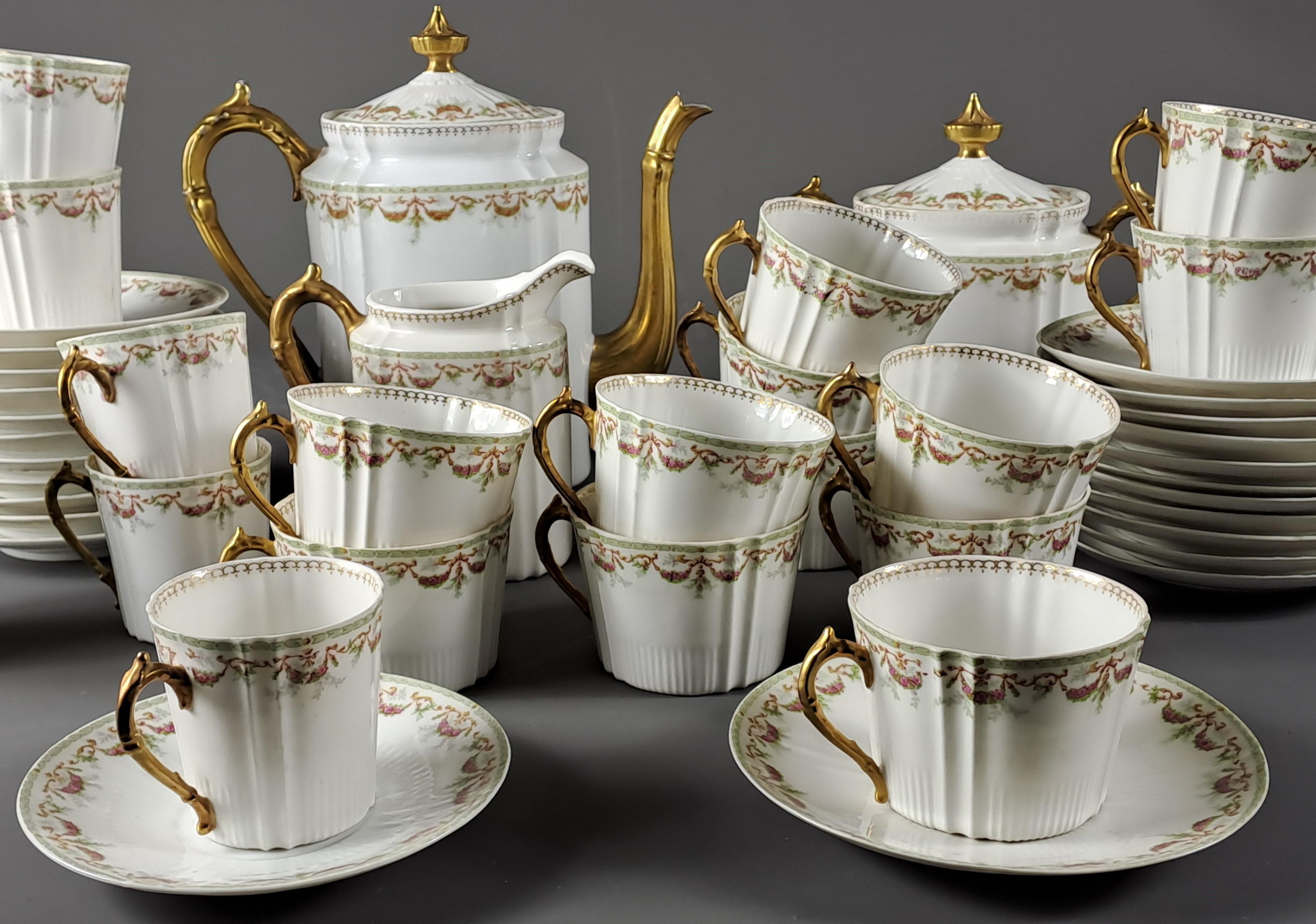 Important Tea And Coffee Service In Fine Limoges Porcelain For Maison A. Maire M 4