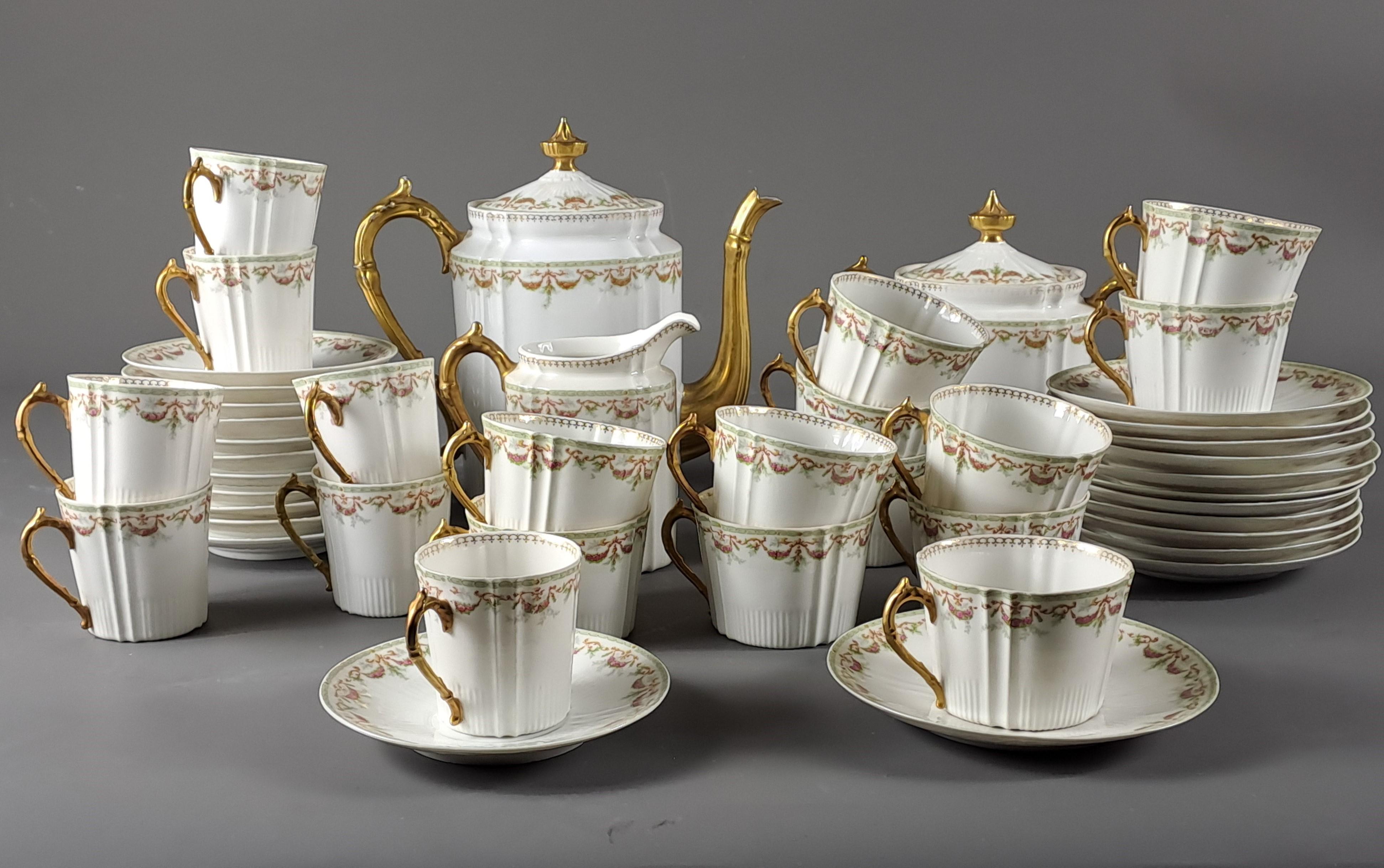 Important Tea And Coffee Service In Fine Limoges Porcelain For Maison A. Maire M 5