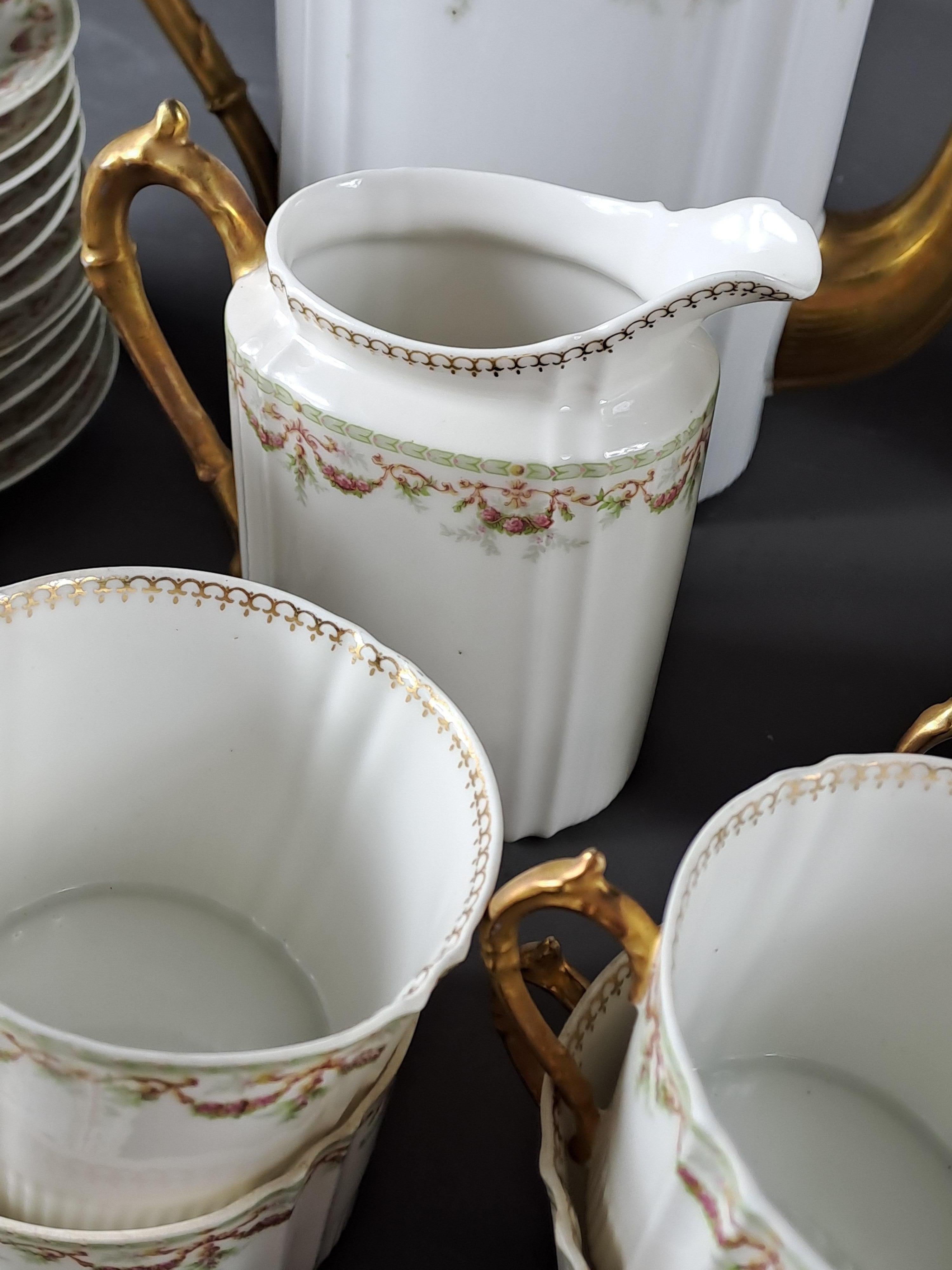 Important Tea And Coffee Service In Fine Limoges Porcelain For Maison A. Maire M 3