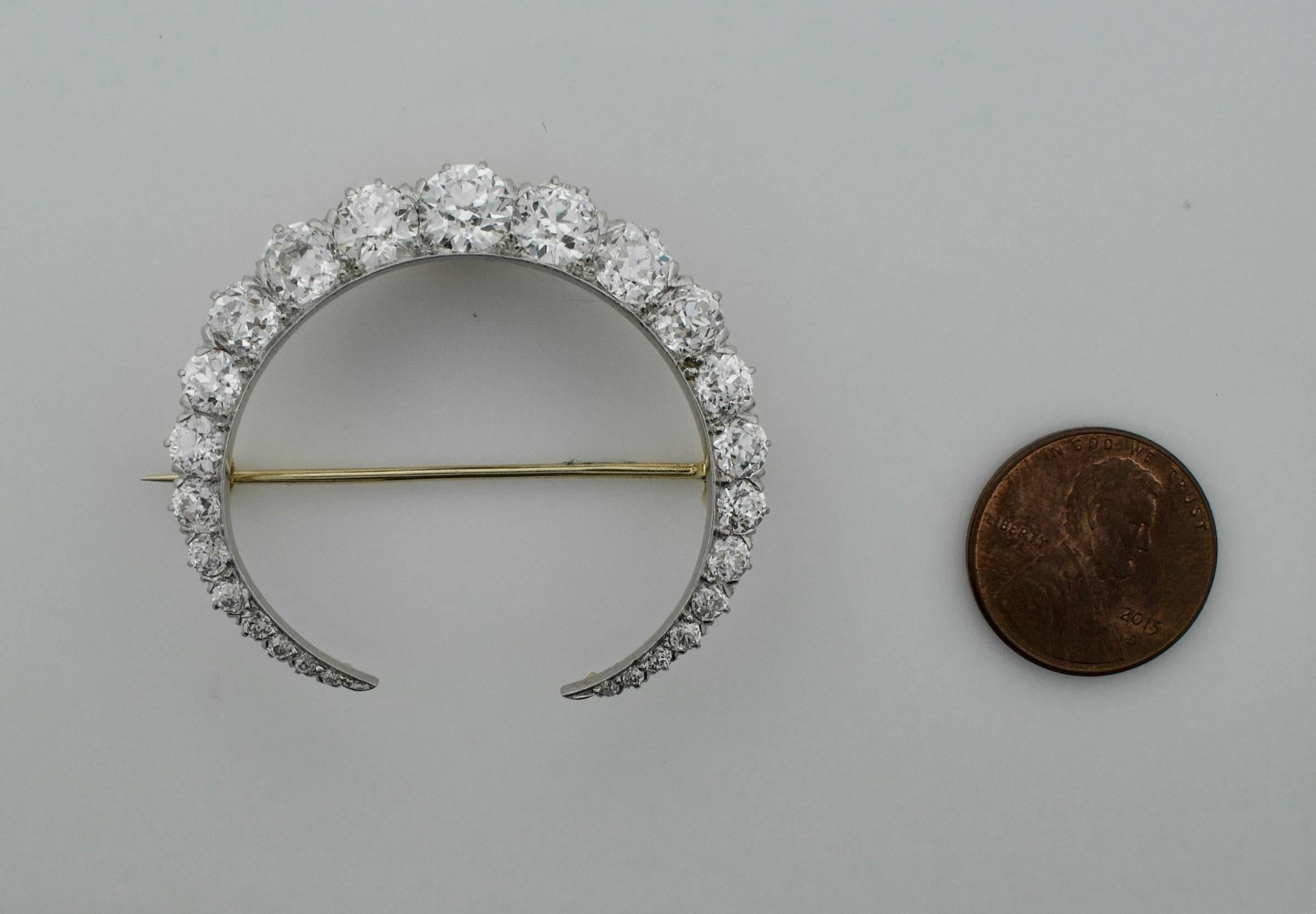 Tiffany and Co. Diamond Crescent Necklace/Brooch in Yellow Gold, circa 1900 1