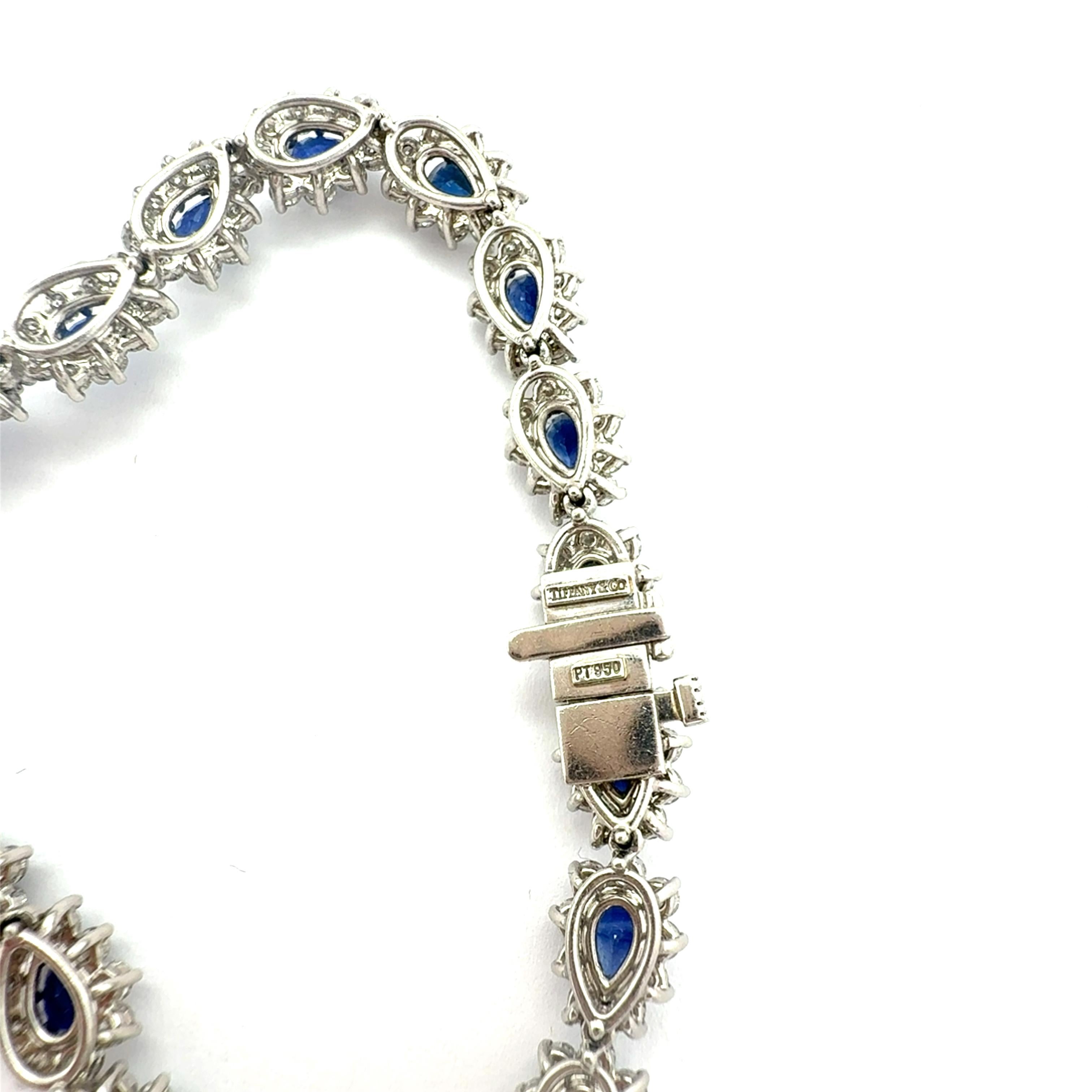 Important Tiffany & Co. Collier à feuilles de diamants et de saphirs Pour femmes en vente