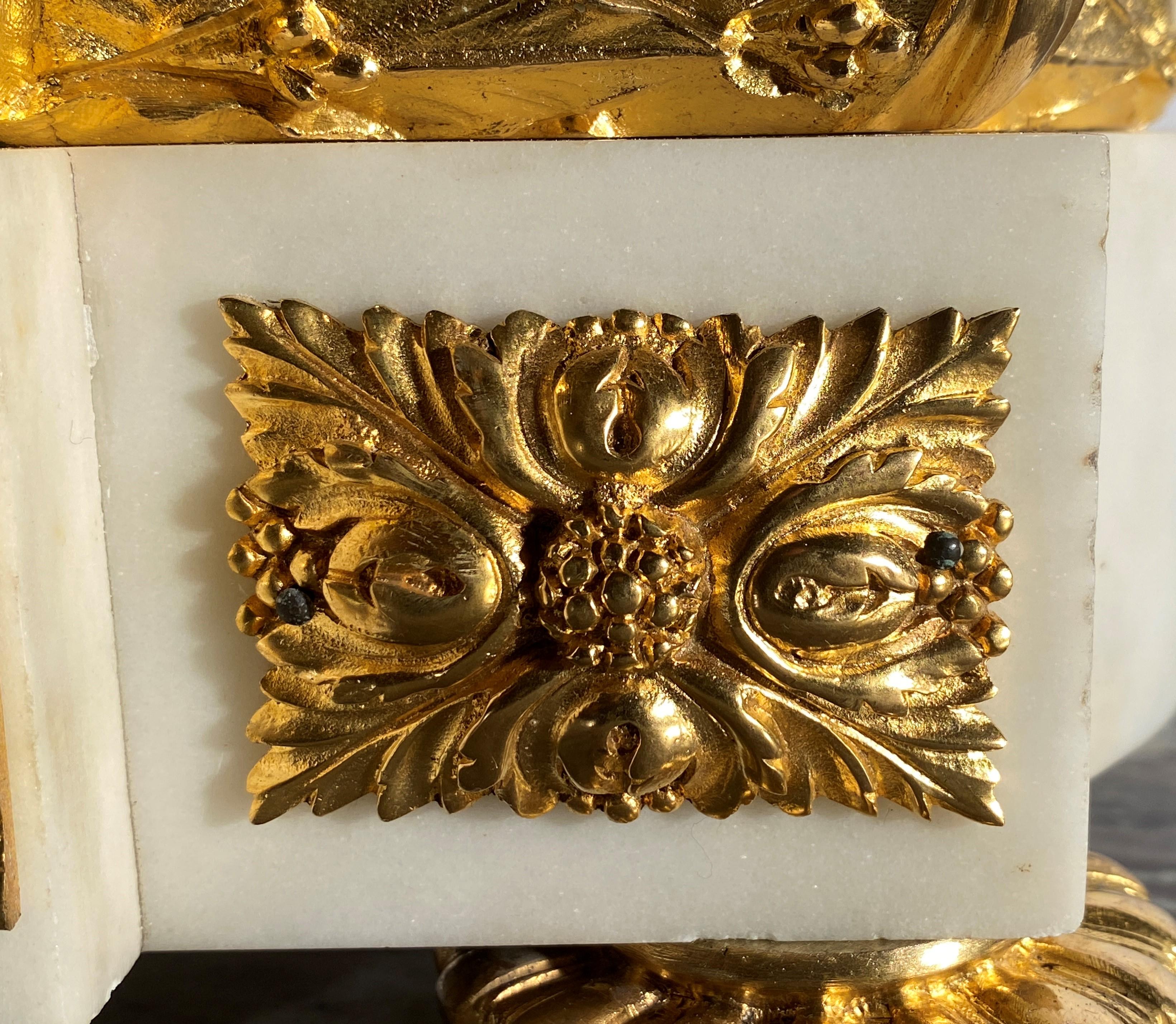 Important Trim in White Marble and Gilt Bronze, 19th Century For Sale 6