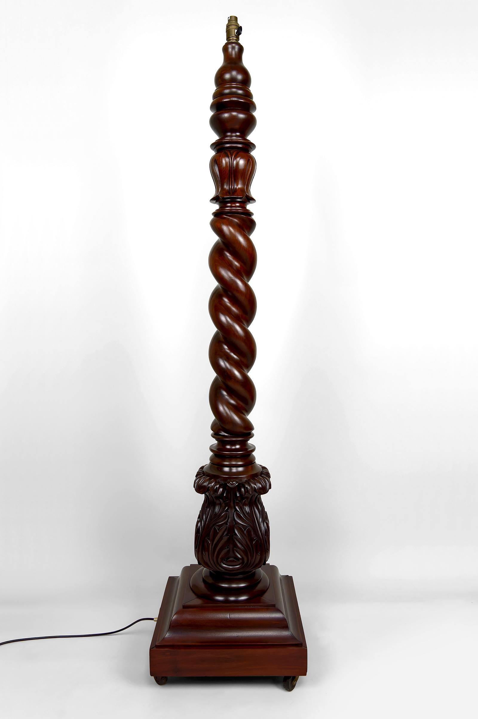 British Important Tudor Victorian Twisted Column Floor Lamp in Walnut, UK, Circa 1900 For Sale