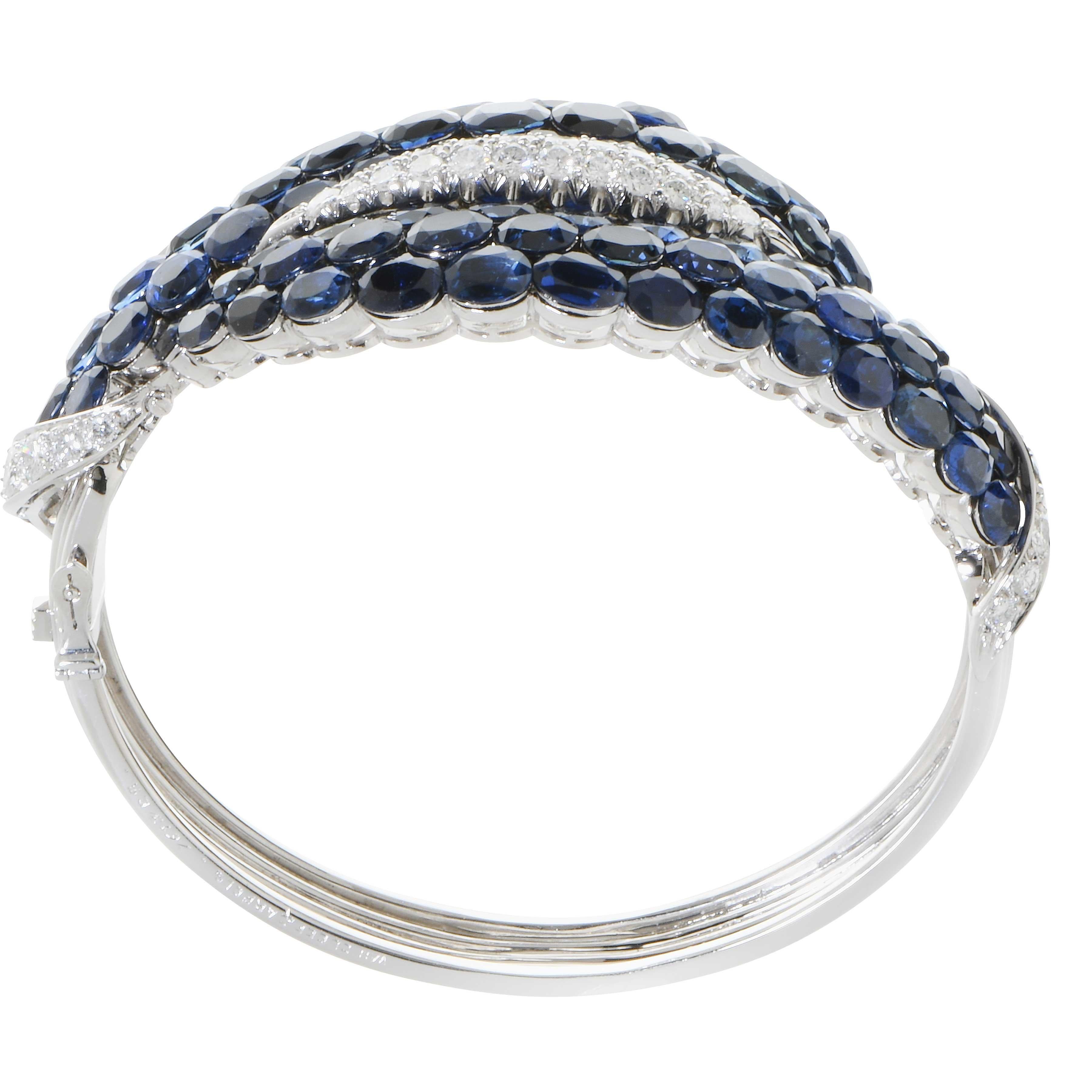 Modern Important Van Cleef & Arpels Sapphire and Diamond Bangle For Sale