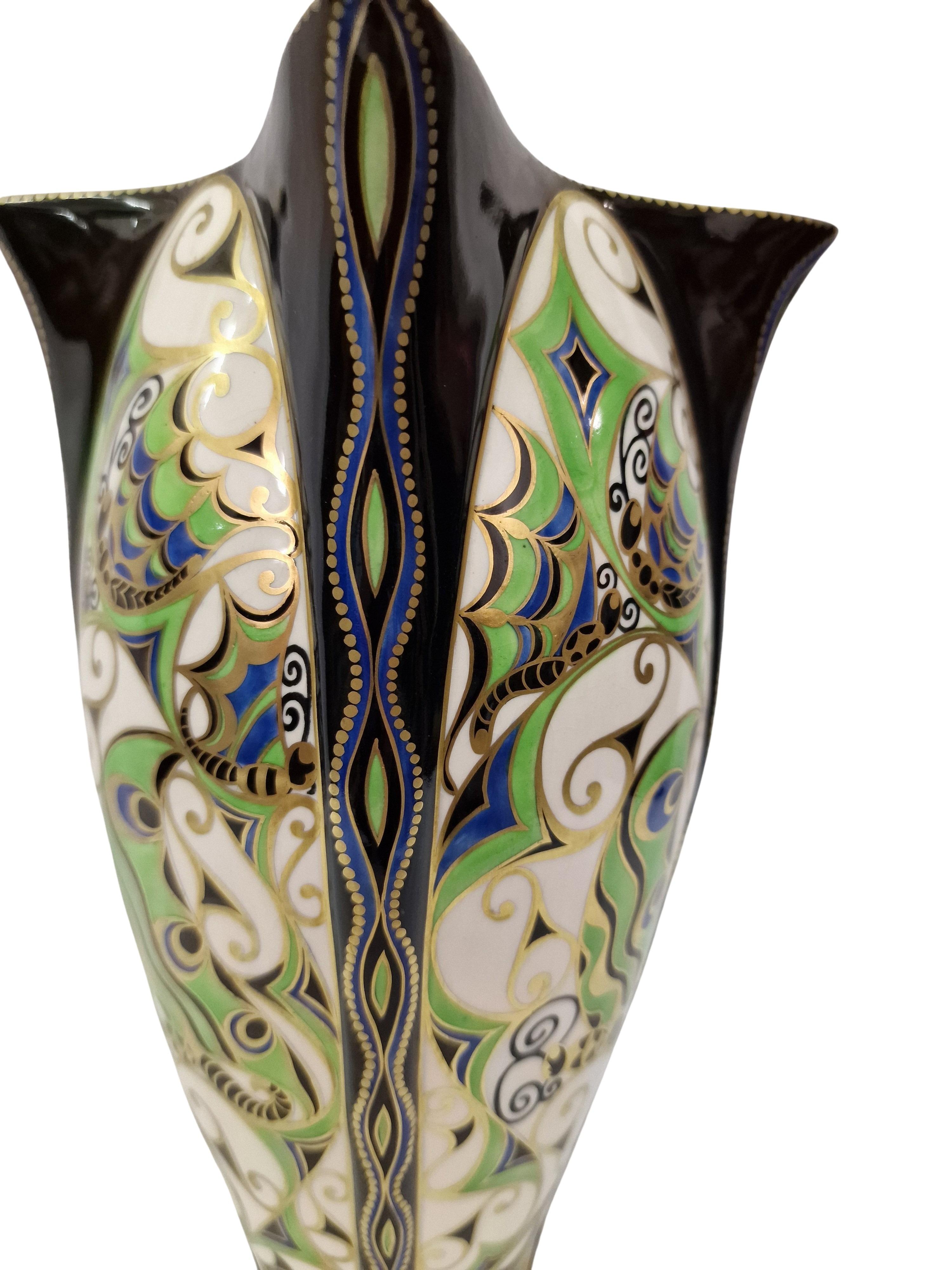 Jugendstil Important vase, Karl Klaus Serapis Ernst Wahliss Wiener Werkstätte, 1911 Austria