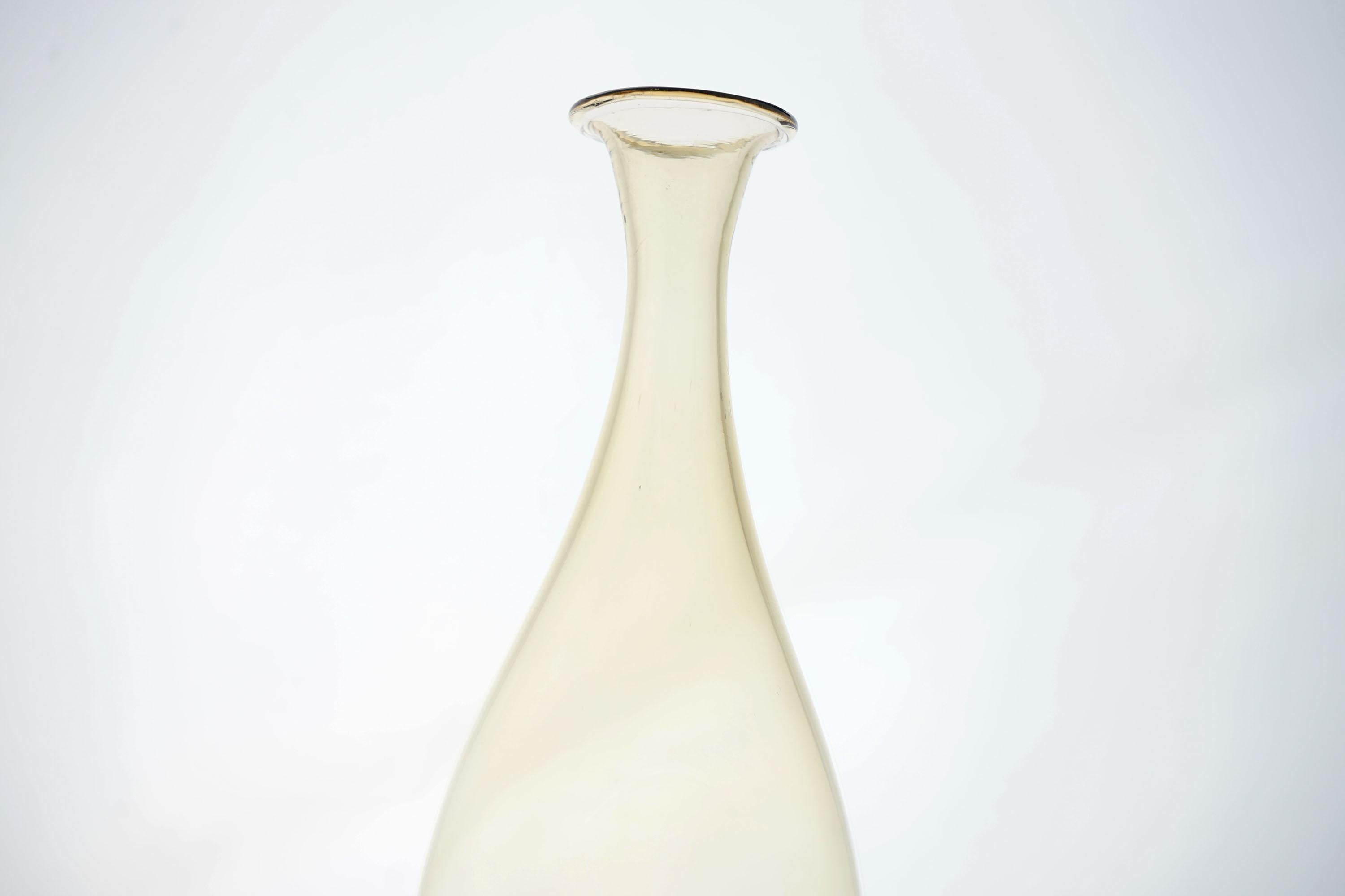 Blown Glass Important Vase of Glass by Vittorio Zecchin for Venini Murano, 1950s, Stamped For Sale