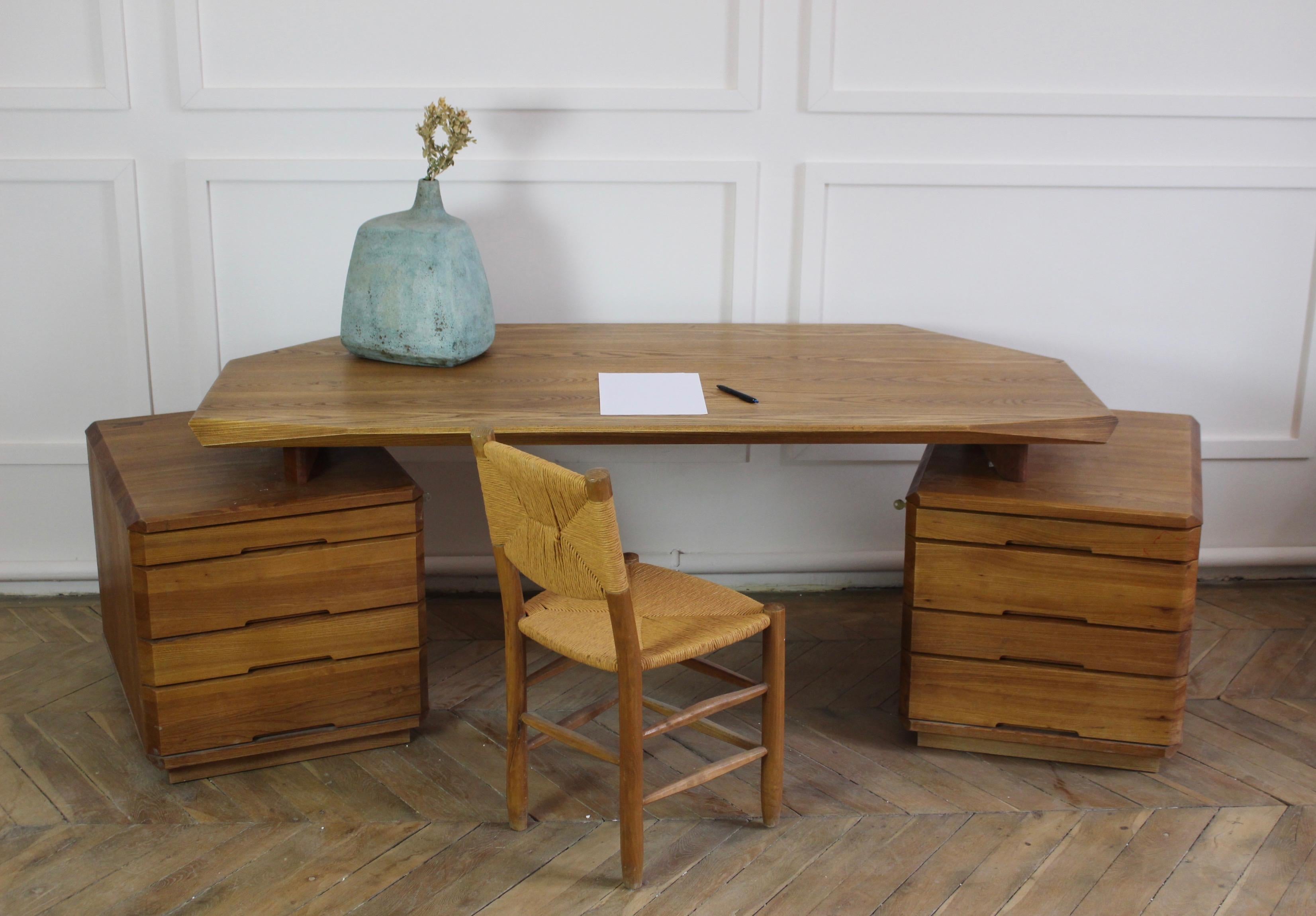 Important Vintage Pierre Chapo Desk, Model B40, in Solid Elm, 1980 For Sale 6