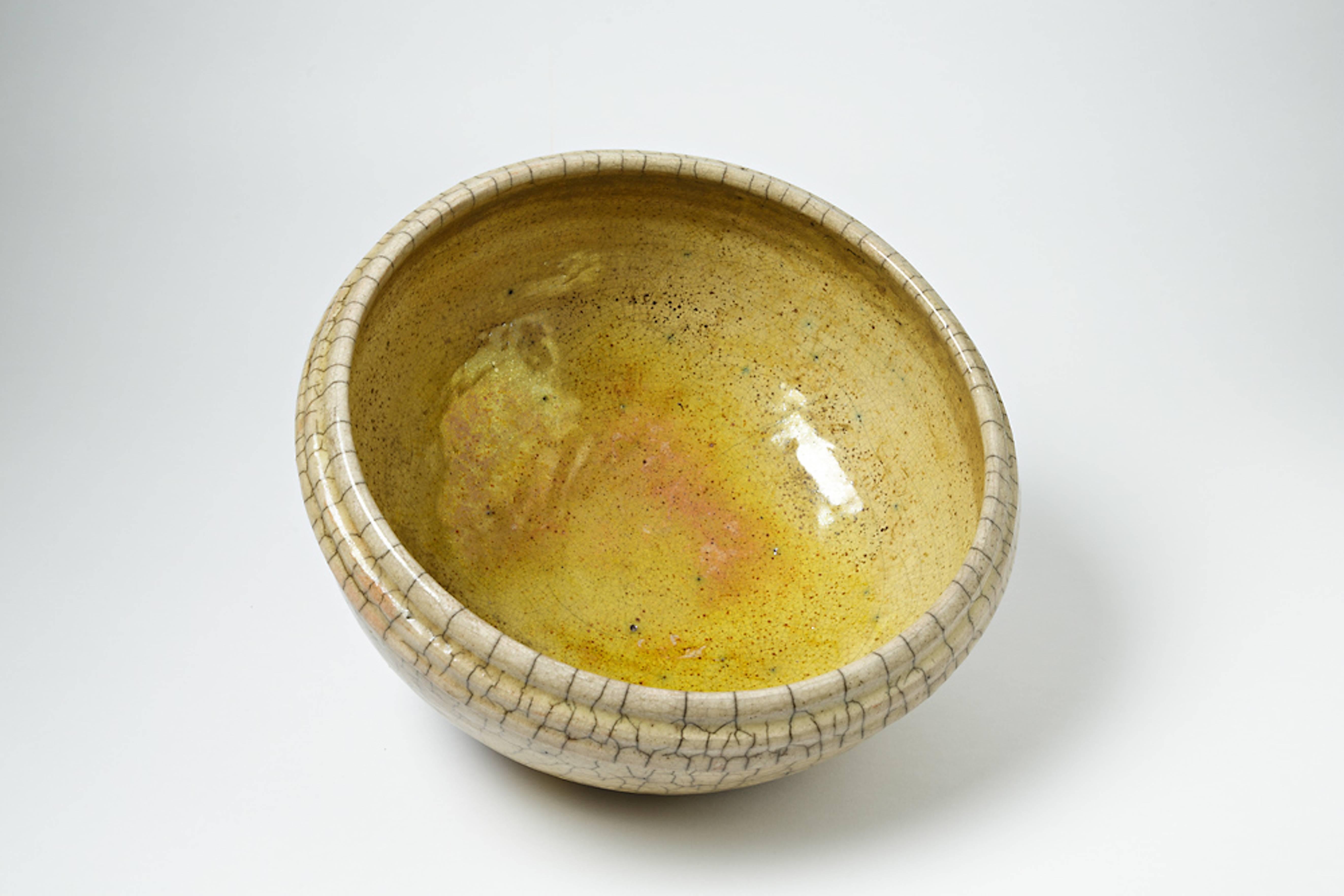 French Important White and Yellow Ceramic Bowl by Giselle Buthod-Garcon, circa 1980
