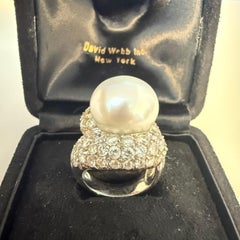 Important White Gold Ring with Australian Pearl and Diamonds