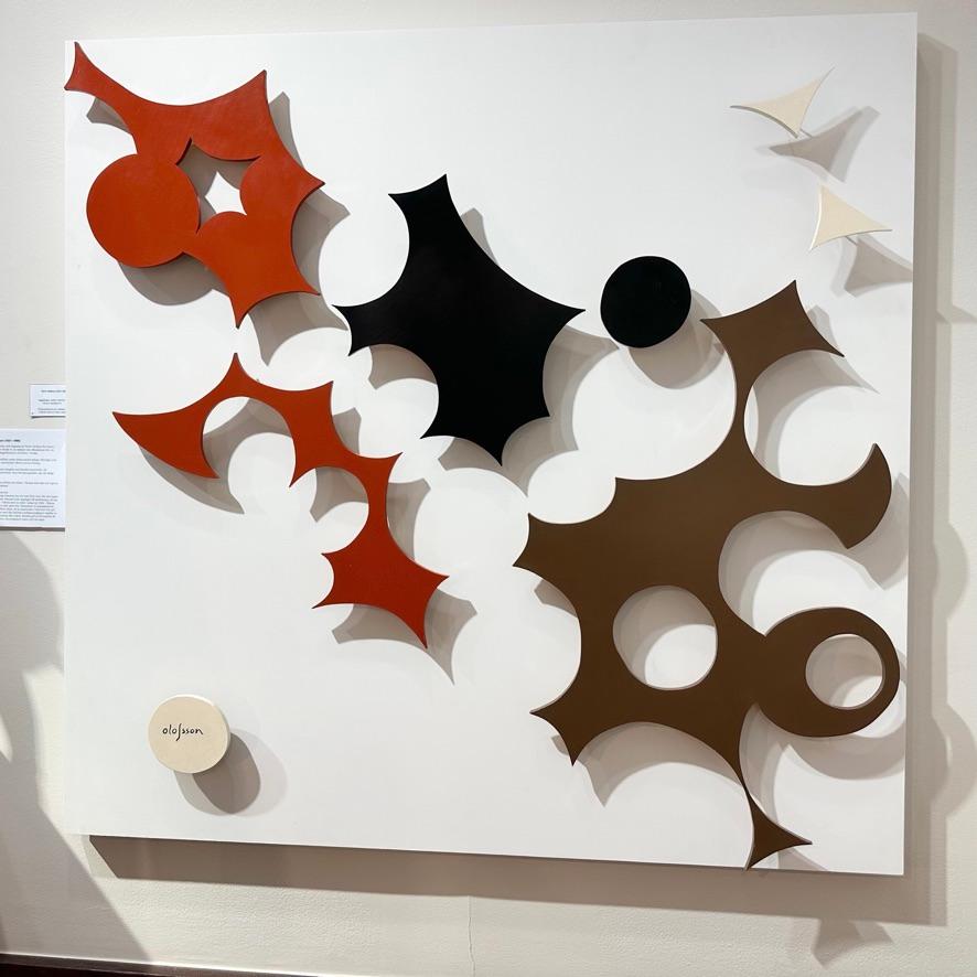 Il s'agit de l'une des œuvres les plus importantes de Pierre Olofsson. Il a été créé en 1964 pour le bureau de poste de Kiruna, dans le nord de la Suède. La sculpture murale couvre un long mur du bureau et se compose de sept unités distinctes. La