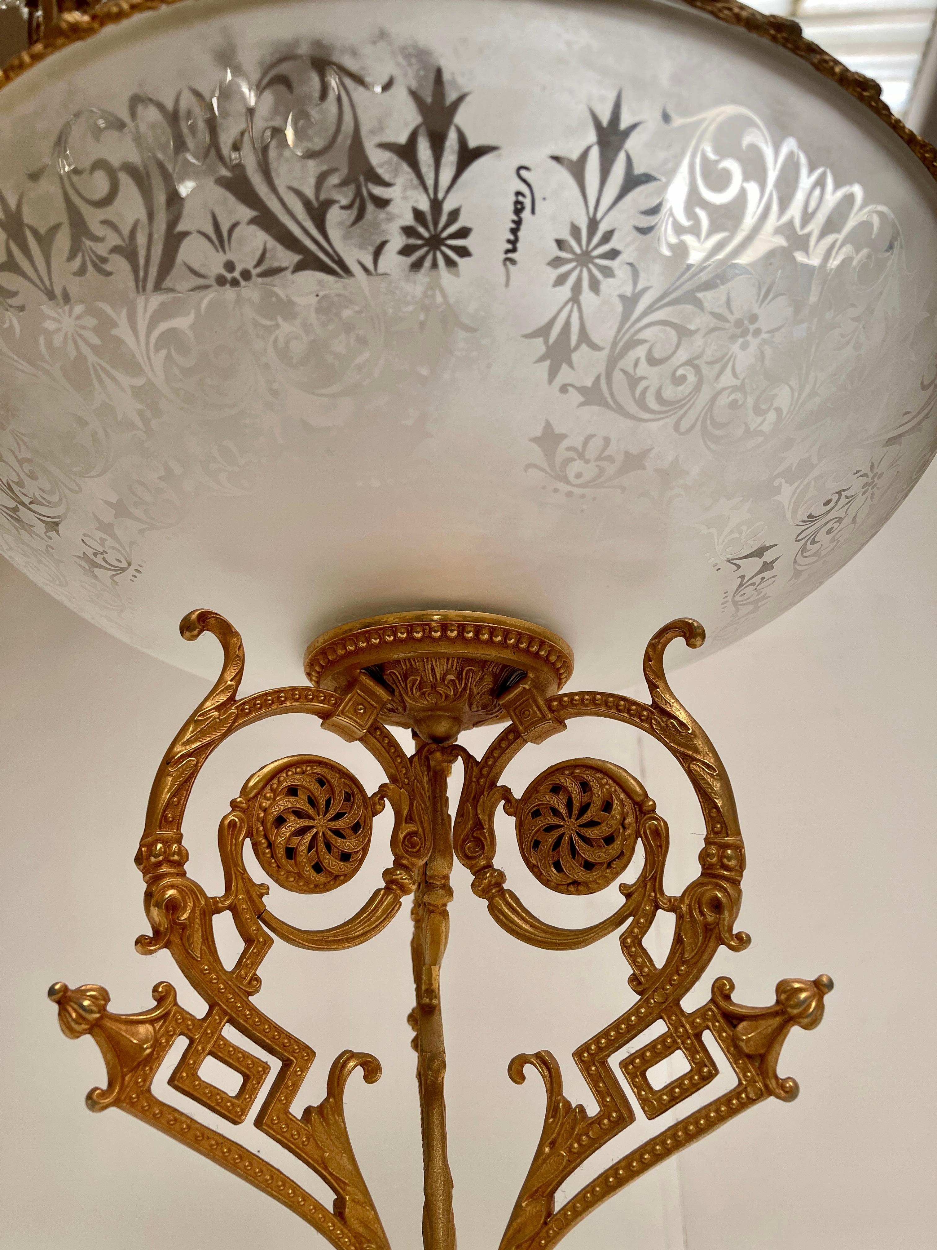 Italian Important centre de table italien de luxe en cristal et bronze doré 20e siècle en vente