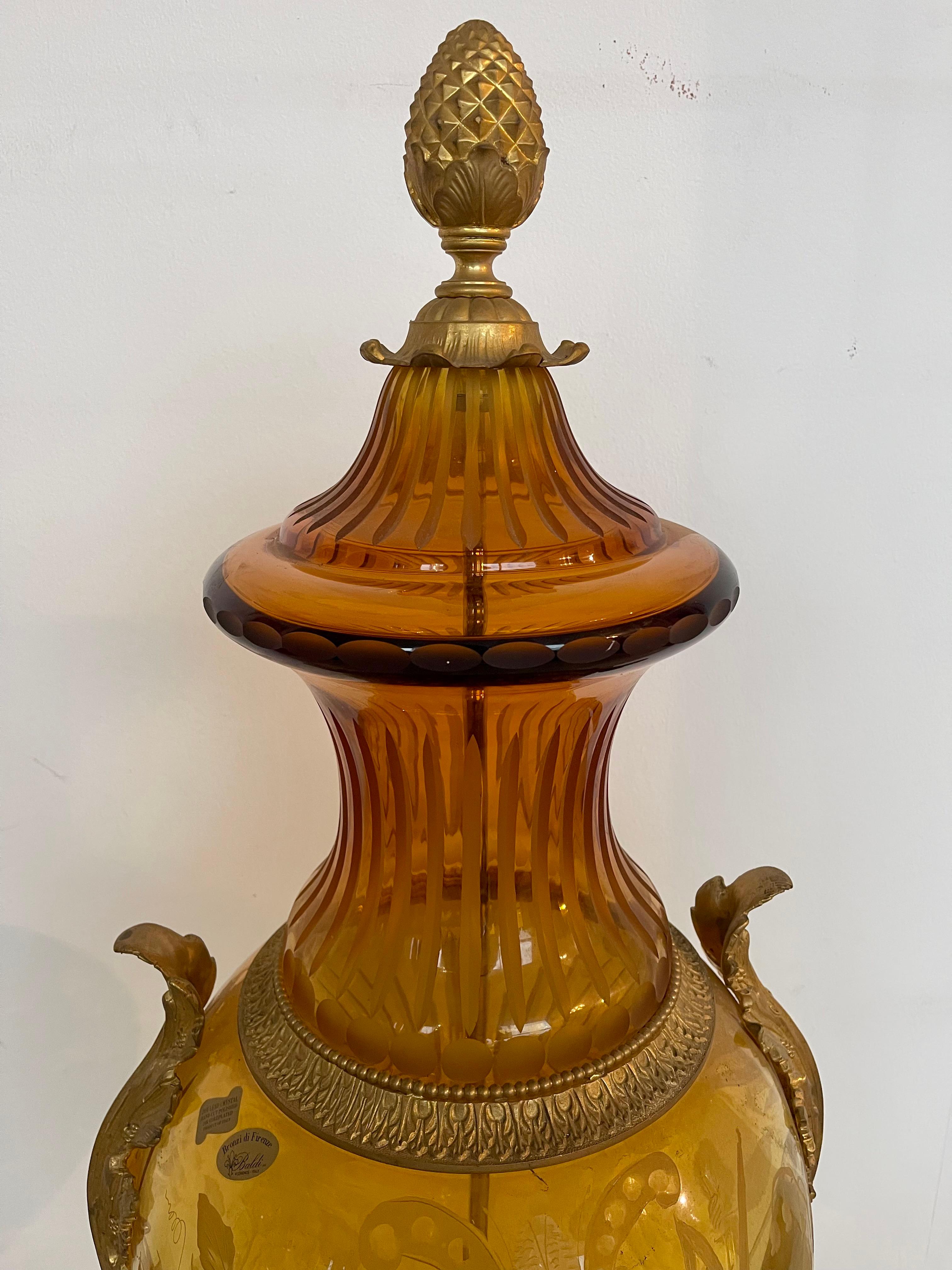 Importante coppia di anfore in bronzo e cristallo di lusso in oro 24klt di DR in vendita 4