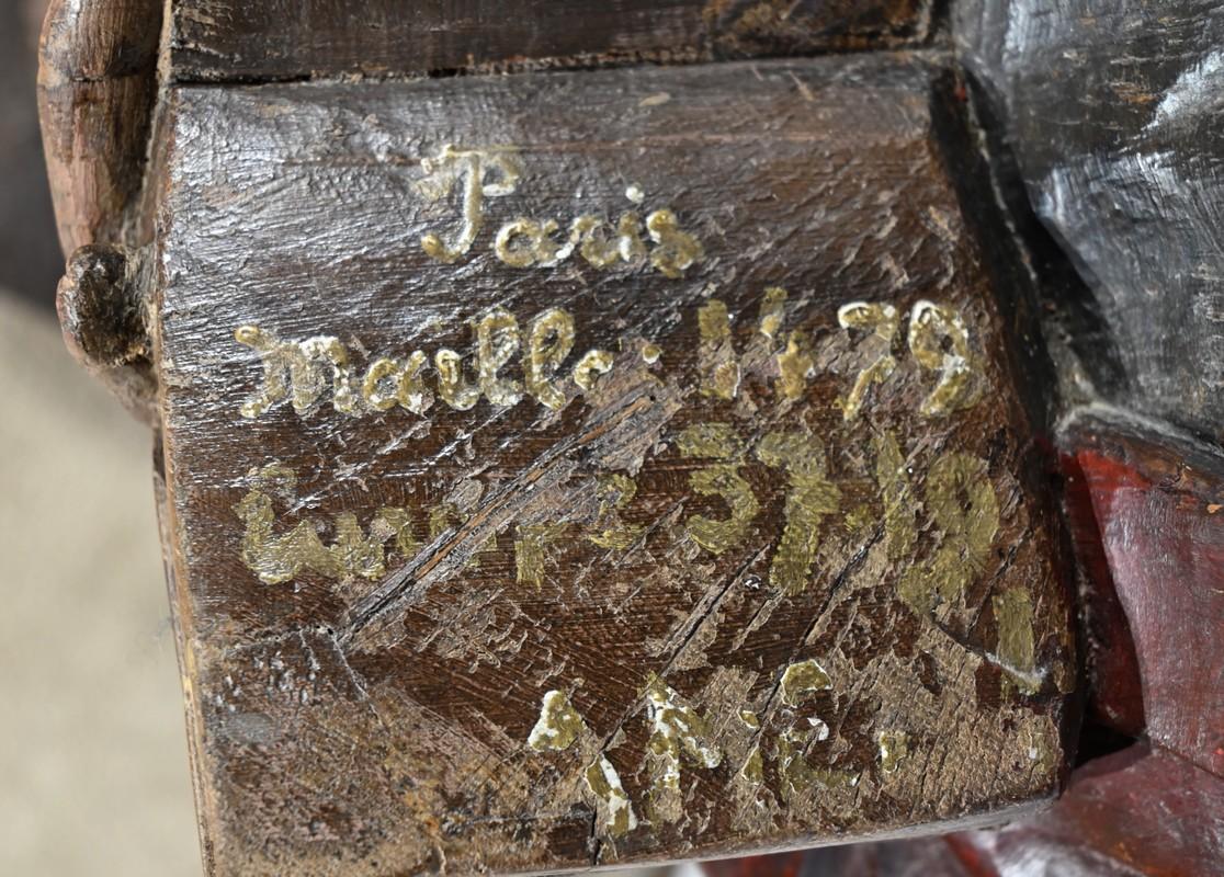Importante scultura di San Giacomo in legno di quercia policromato - XVIII secolo in vendita 7