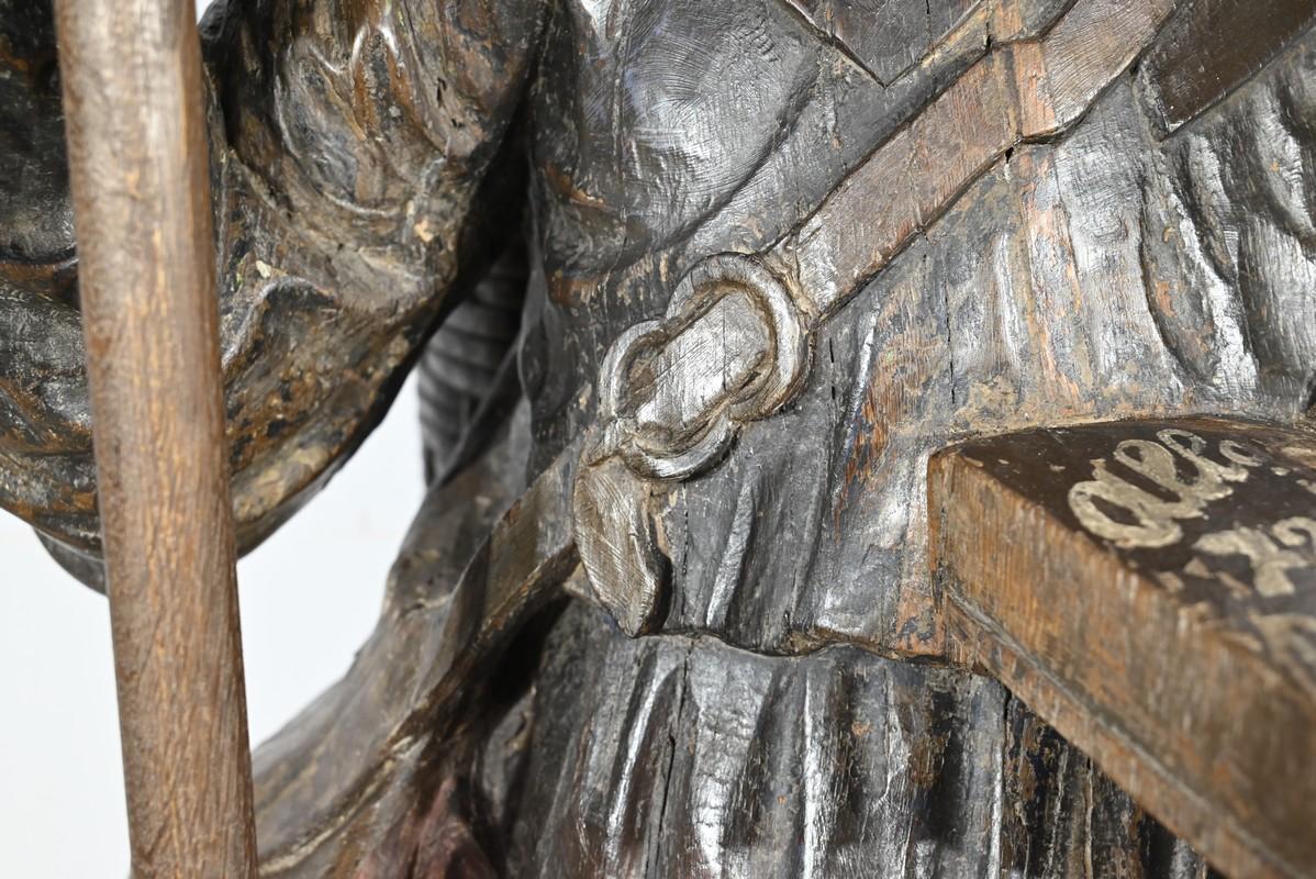 Importante scultura di San Giacomo in legno di quercia policromato - XVIII secolo in vendita 9