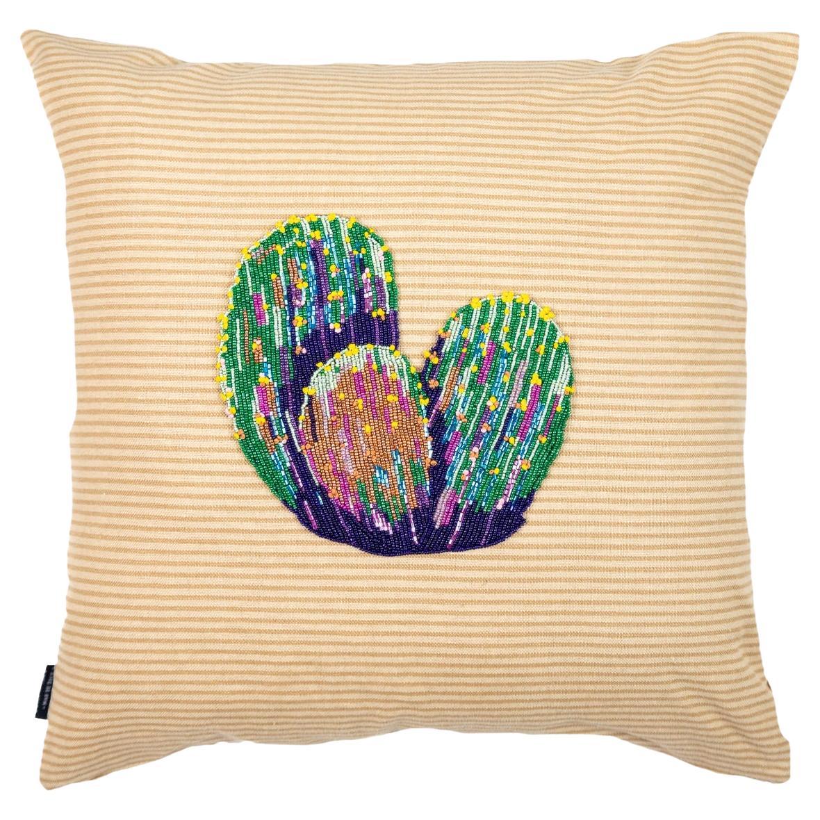 Imported Linen with hand embroidered applique - CACTUS by Mar de Doce For Sale