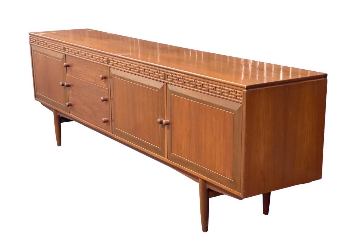 Imported UK Vintage Mid-Century Modern Long Credenza/Buffet of Robert Heritage  In Good Condition For Sale In Seattle, WA