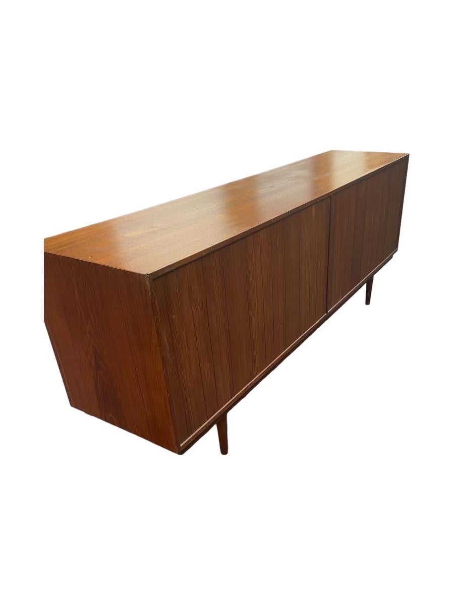 Imported Vintage Danish Modern Solid Teak 8 Drawer Dresser Dovetail Drawers For Sale 1