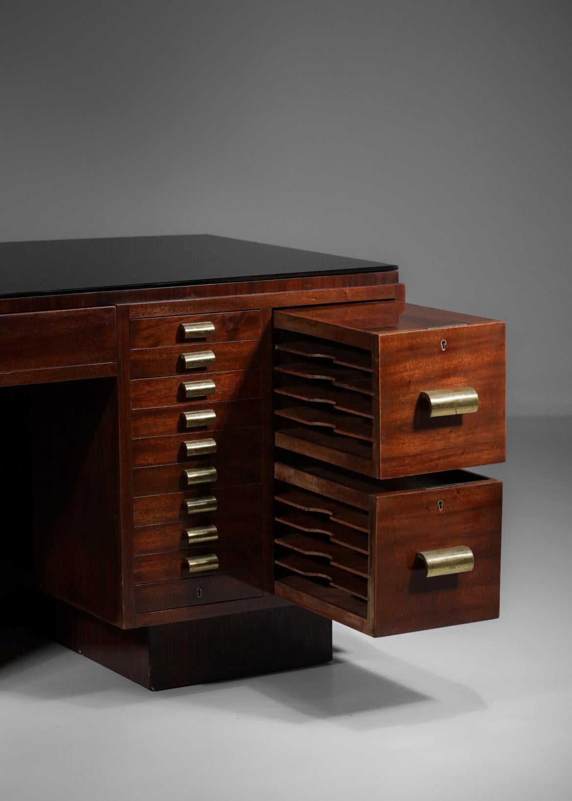 Imposing 1940's French Modernist Desk in Mahogany in Style of Dupré Lafon, E498 For Sale 6