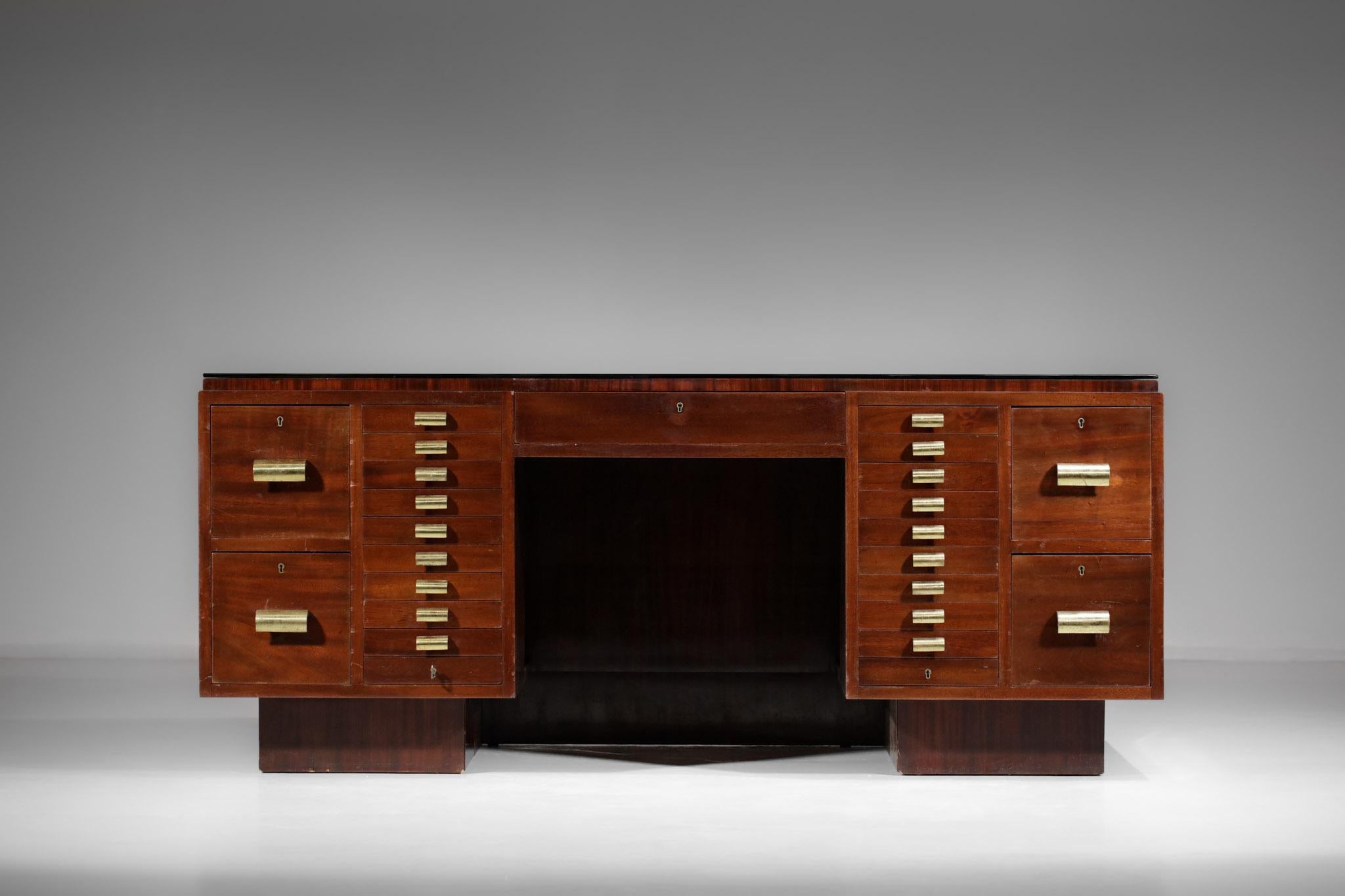 Imposing 1940's French Modernist Desk in Mahogany in Style of Dupré Lafon, E498 For Sale 10
