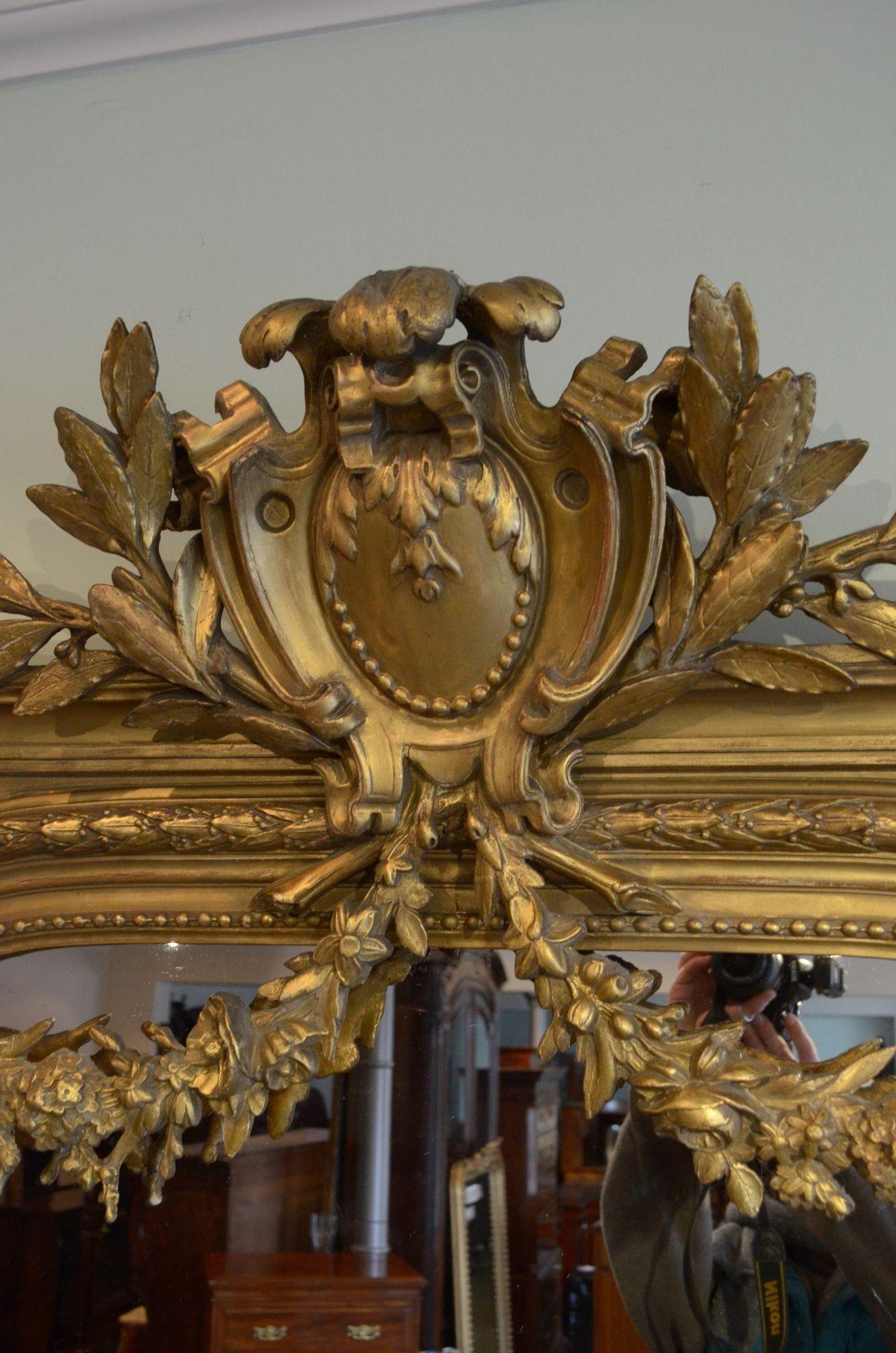Imposing 19th Century Large Gilt Mirror For Sale 6