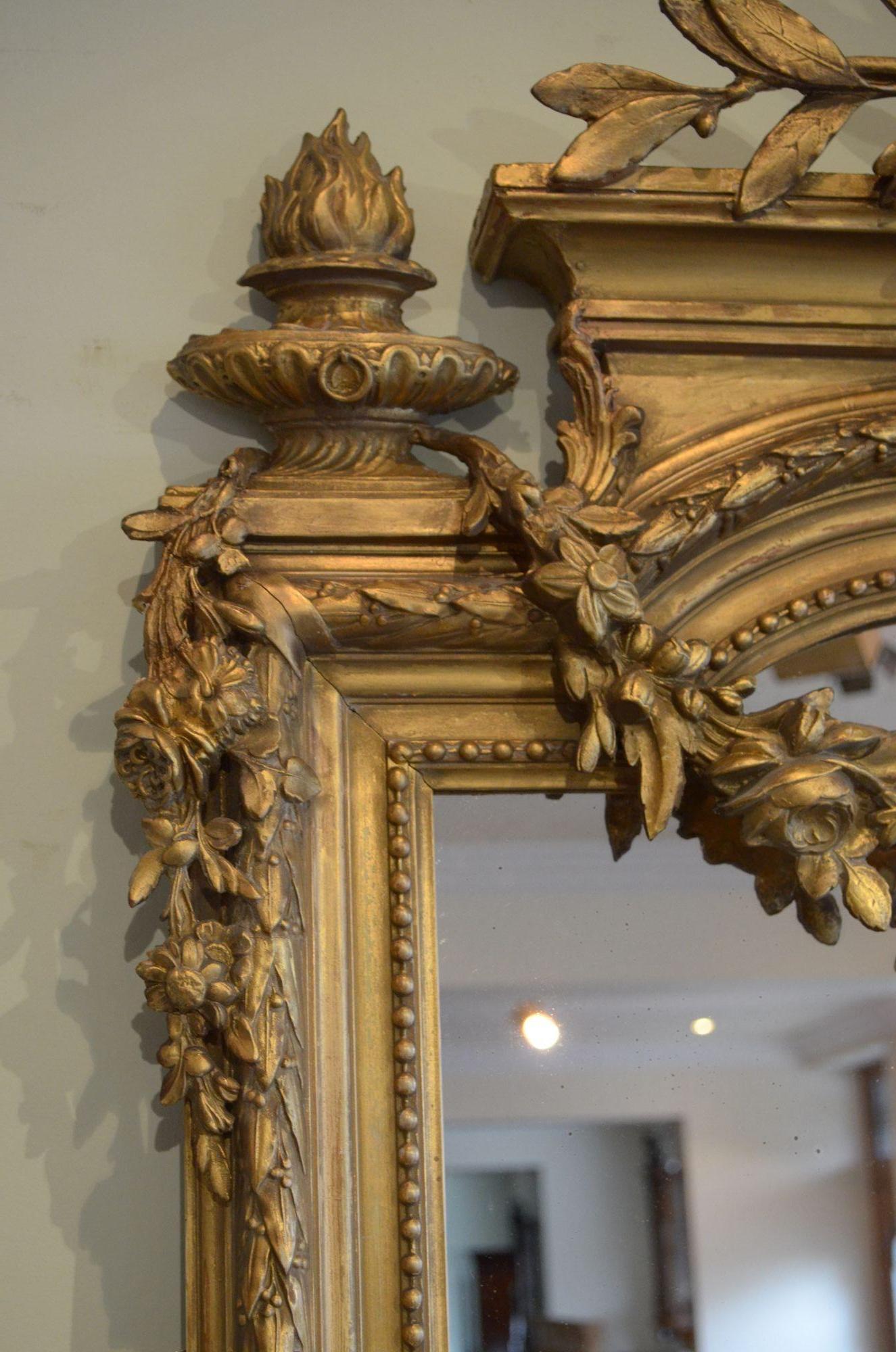 Imposing 19th Century Large Gilt Mirror For Sale 3