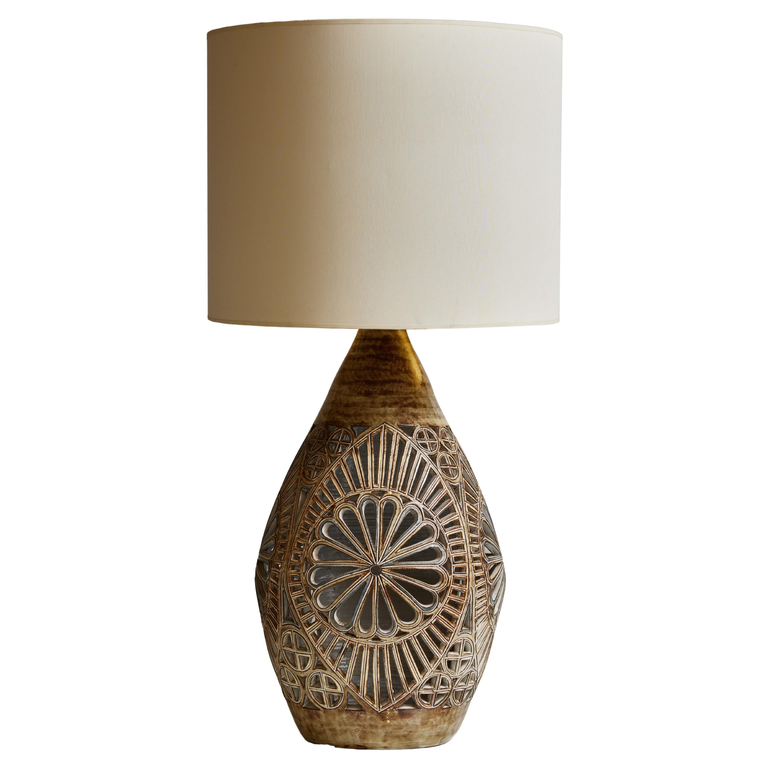 Imposing Ceramic Table Lamp by Robert Perot For Sale