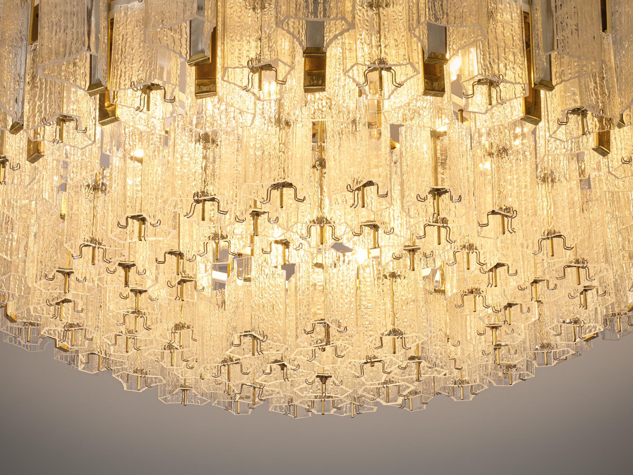 Imposing Chandelier in Textured Glass and Brass 5.7 feet  For Sale 5