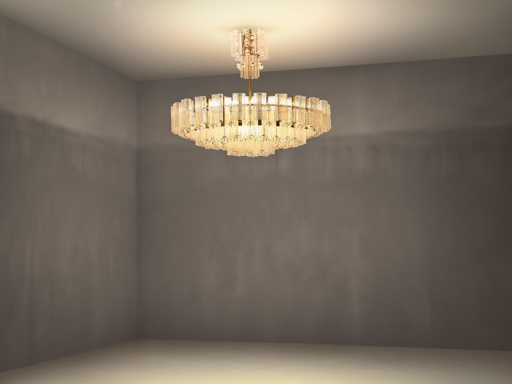 Imposing Chandelier in Textured Glass and Brass 5.7 feet  For Sale 3
