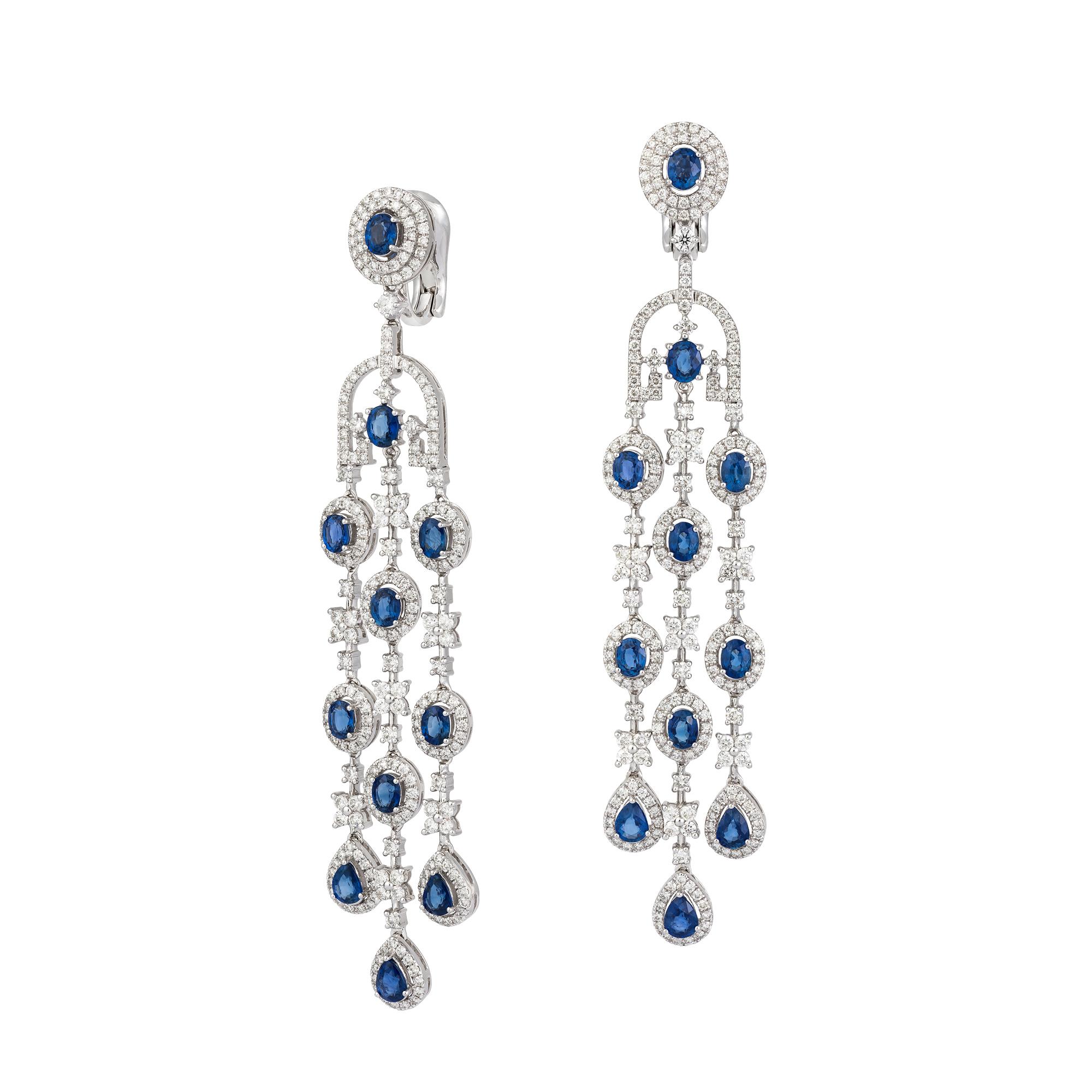 Imposing Dangle White Gold 18K Blue Sapphire Earrings Diamond for Her In New Condition For Sale In Montreux, CH
