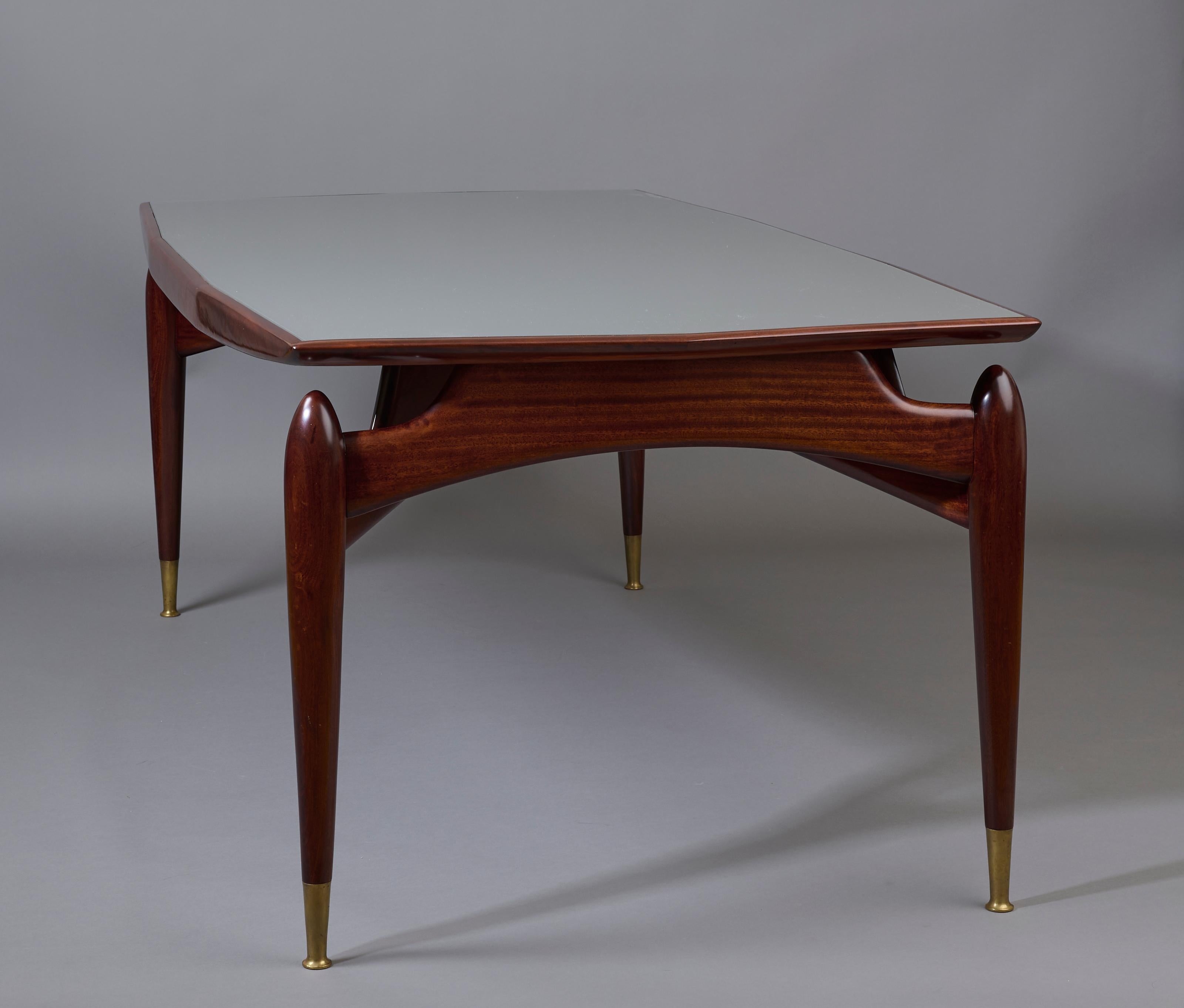 Giuseppe Scapinelli: Dining Table in Mahogany & Back-Painted Glass, Italy 1950's For Sale 5