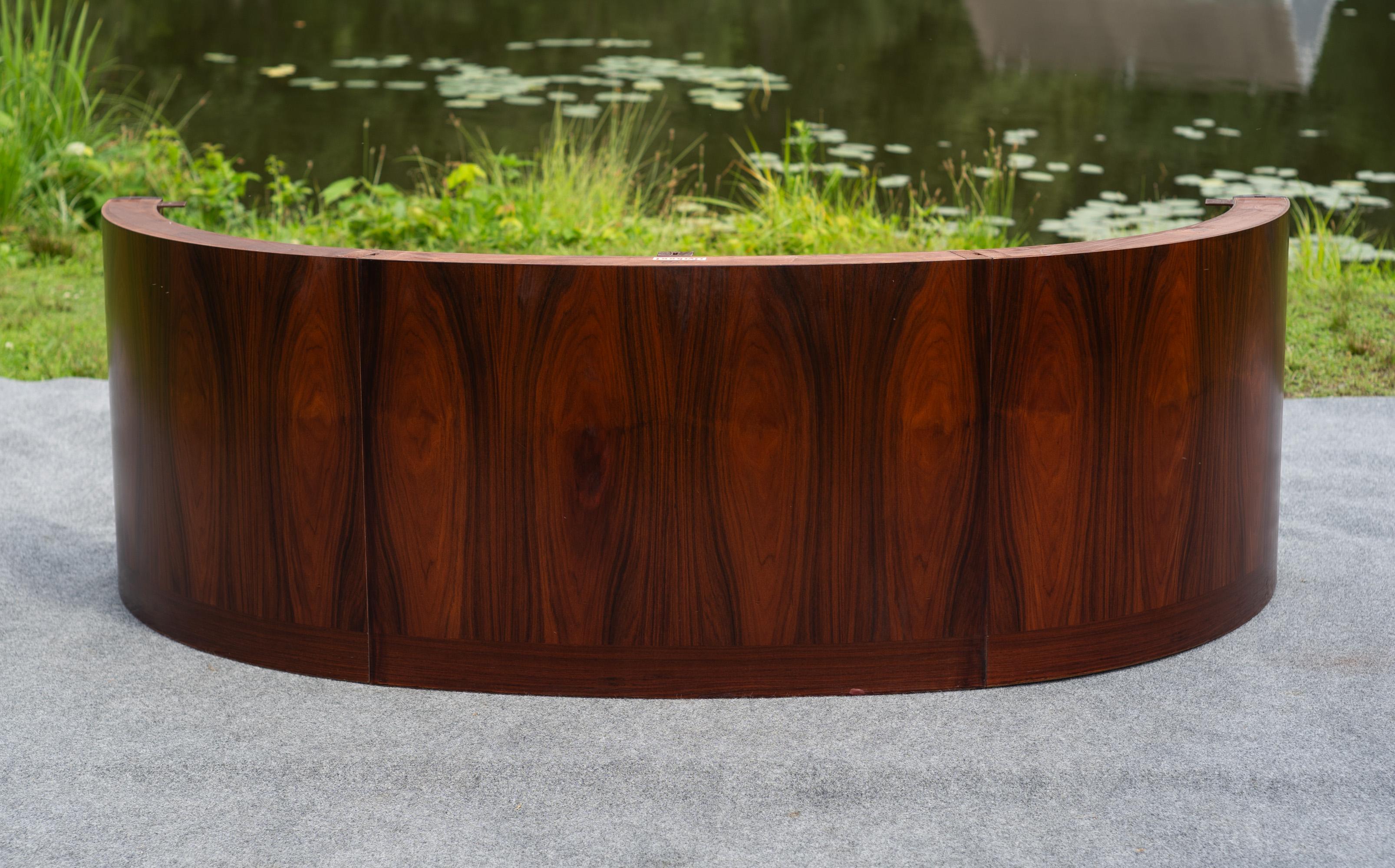 Imposing Dyrlund Rosewood Executive 'Super Skyline' Desk, Made in Denmark, 1970s For Sale 10