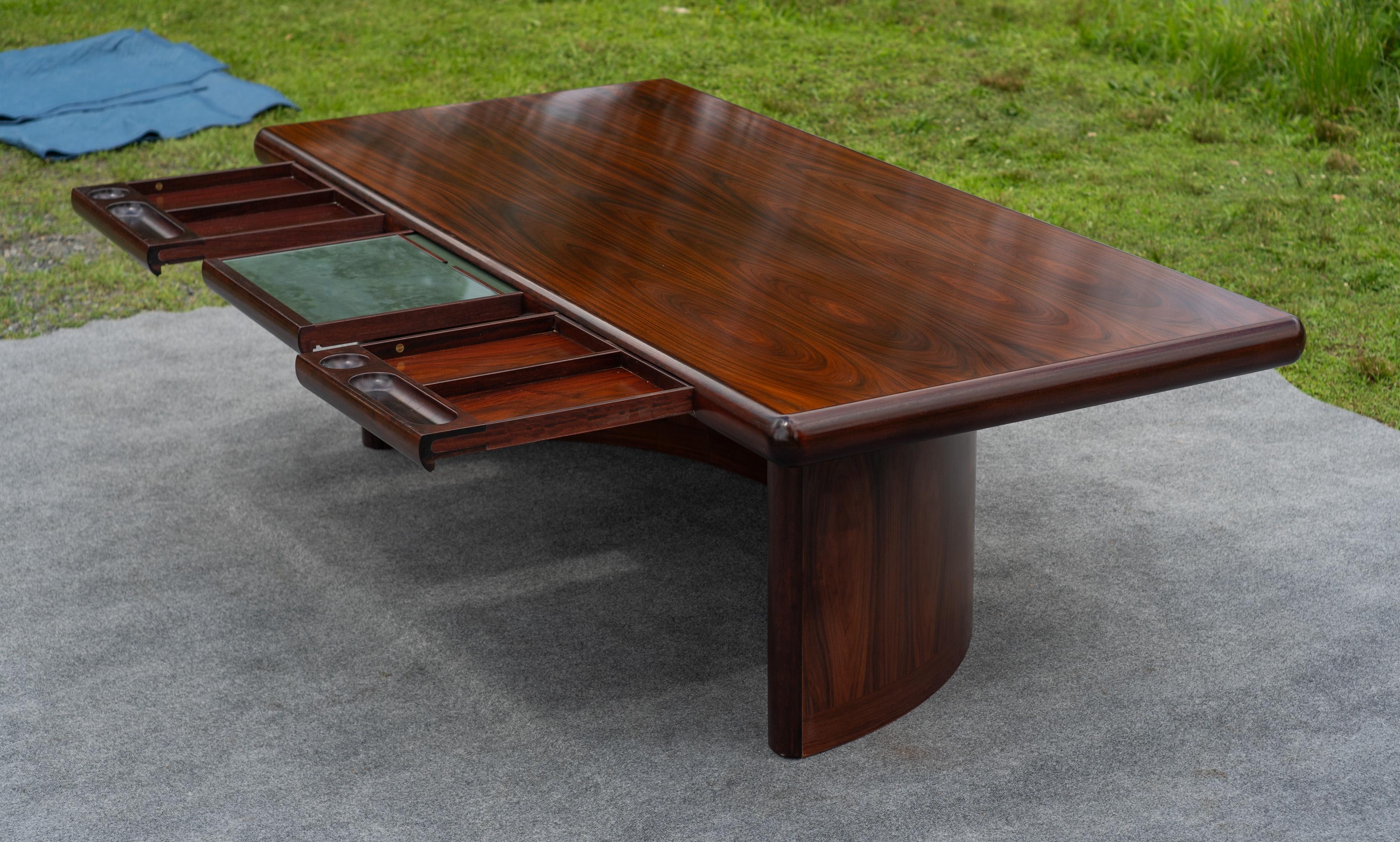 Imposing Dyrlund Rosewood Executive 'Super Skyline' Desk, Made in Denmark, 1970s For Sale 1