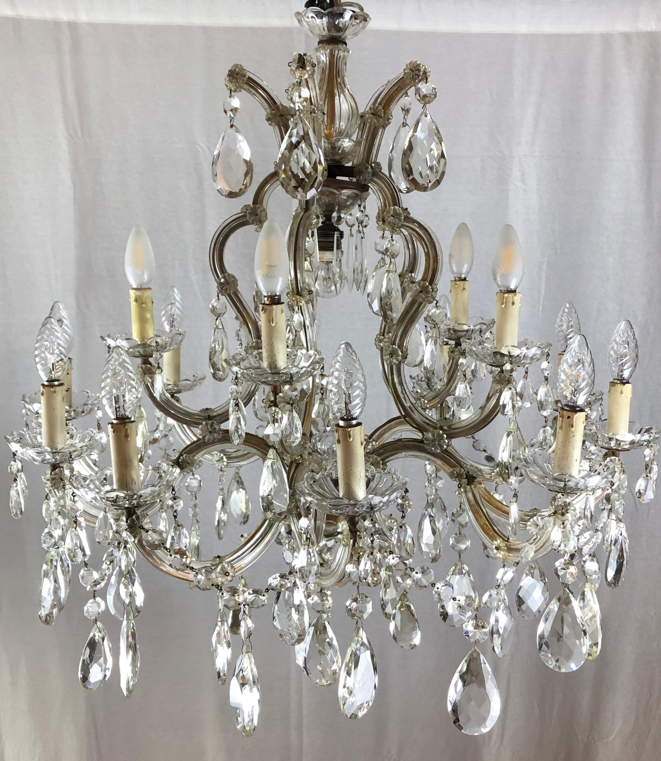 20th Century French Maria Therese 16-Light Faceted Crystal Chandelier For Sale