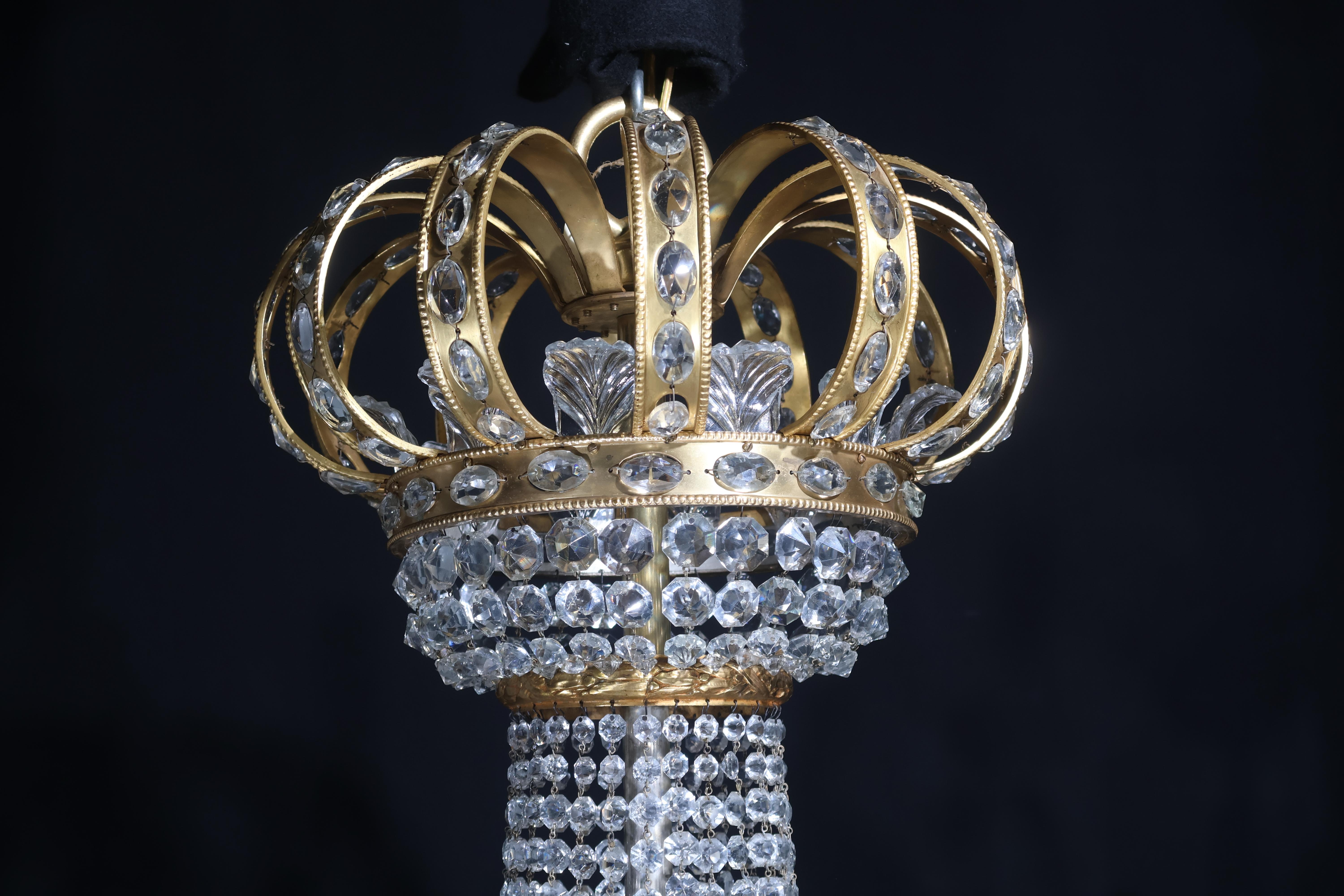 Imponente lampadario in bronzo dorato e cristallo in vendita 11