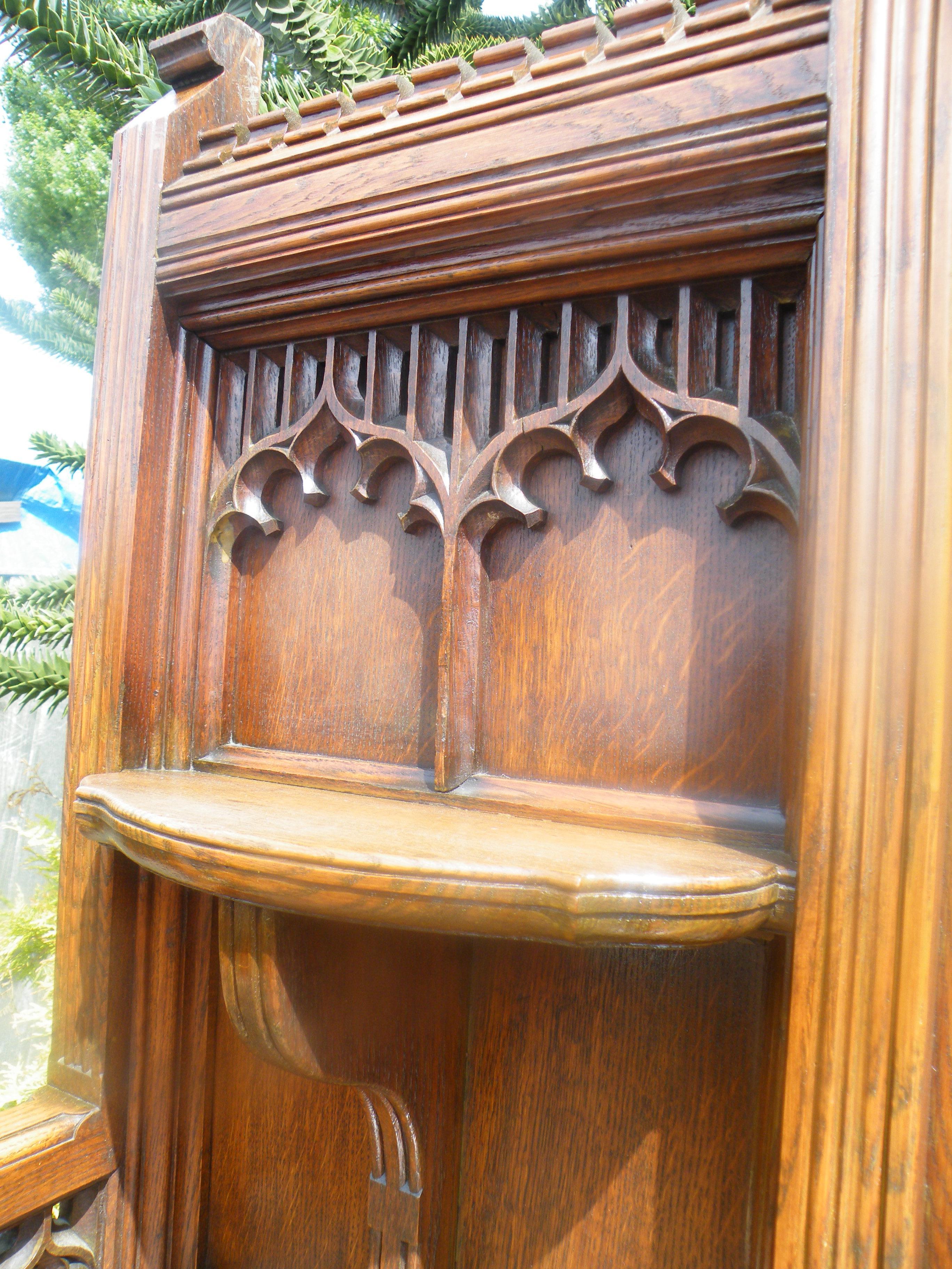 English Imposing Reformed Gothic Oak Fireplace Mantel Surround 1870s with Mirror For Sale