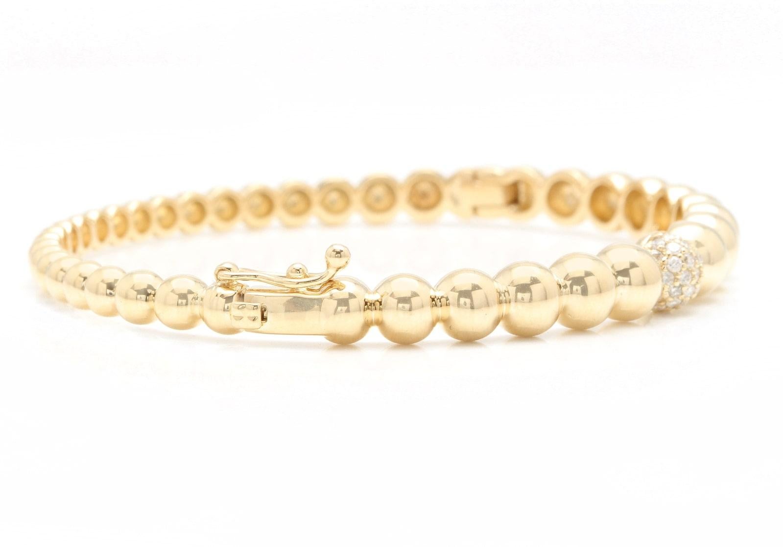 Women's Impressive 0.40 Carats Natural Diamond 14K Solid Yellow Gold Bangle Bracelet For Sale