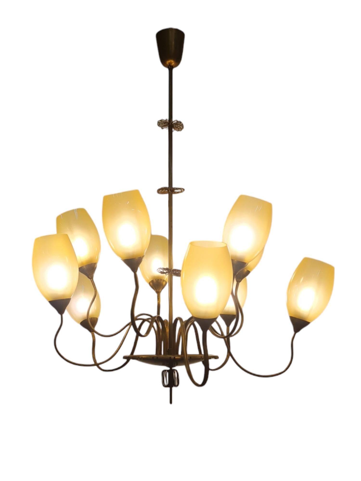 Impressionante lampadario a 10 bracci in ottone Paavo Tynell modello 9017, Taito 1950s in vendita 8