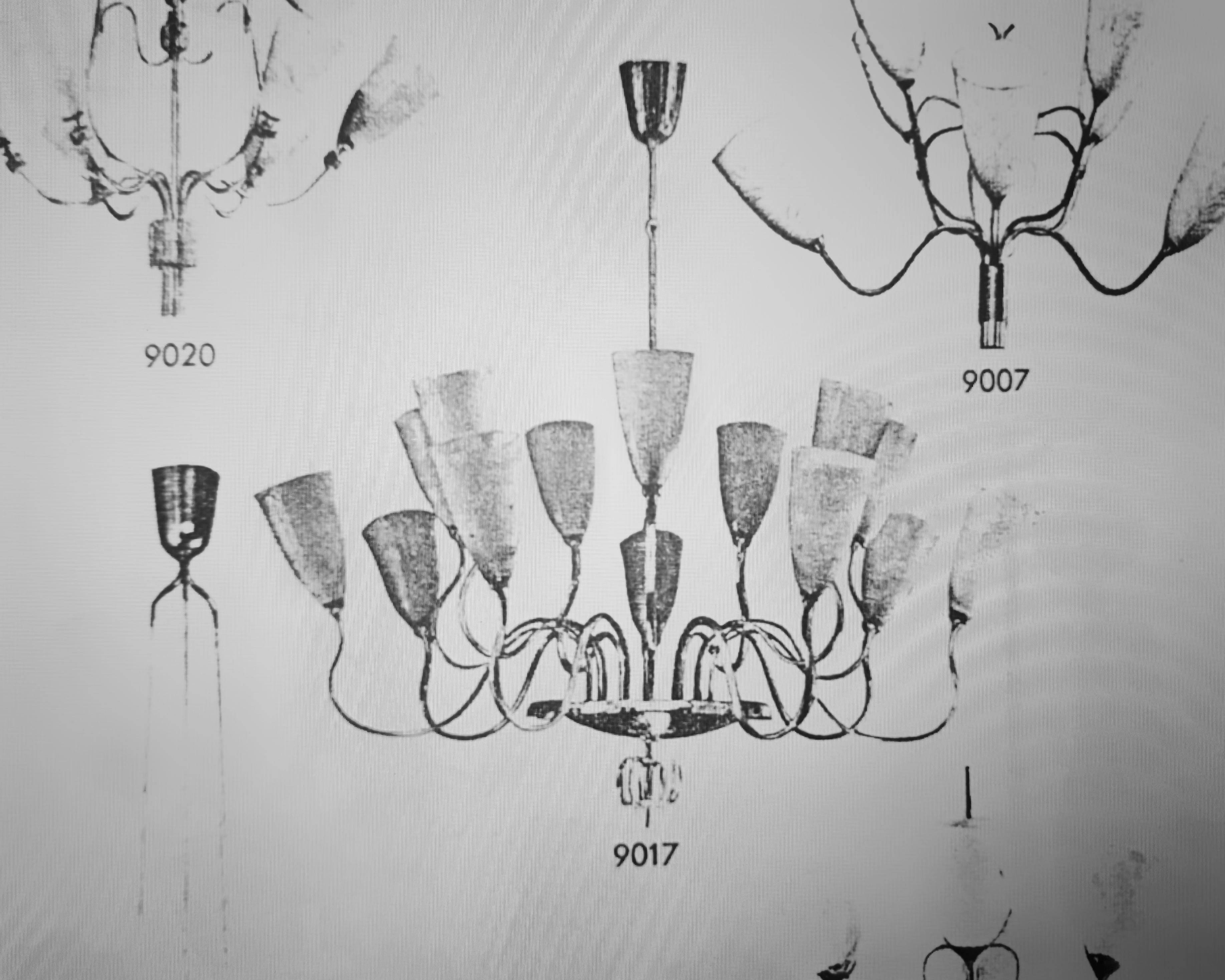 Impressionante lampadario a 10 bracci in ottone Paavo Tynell modello 9017, Taito 1950s in vendita 9