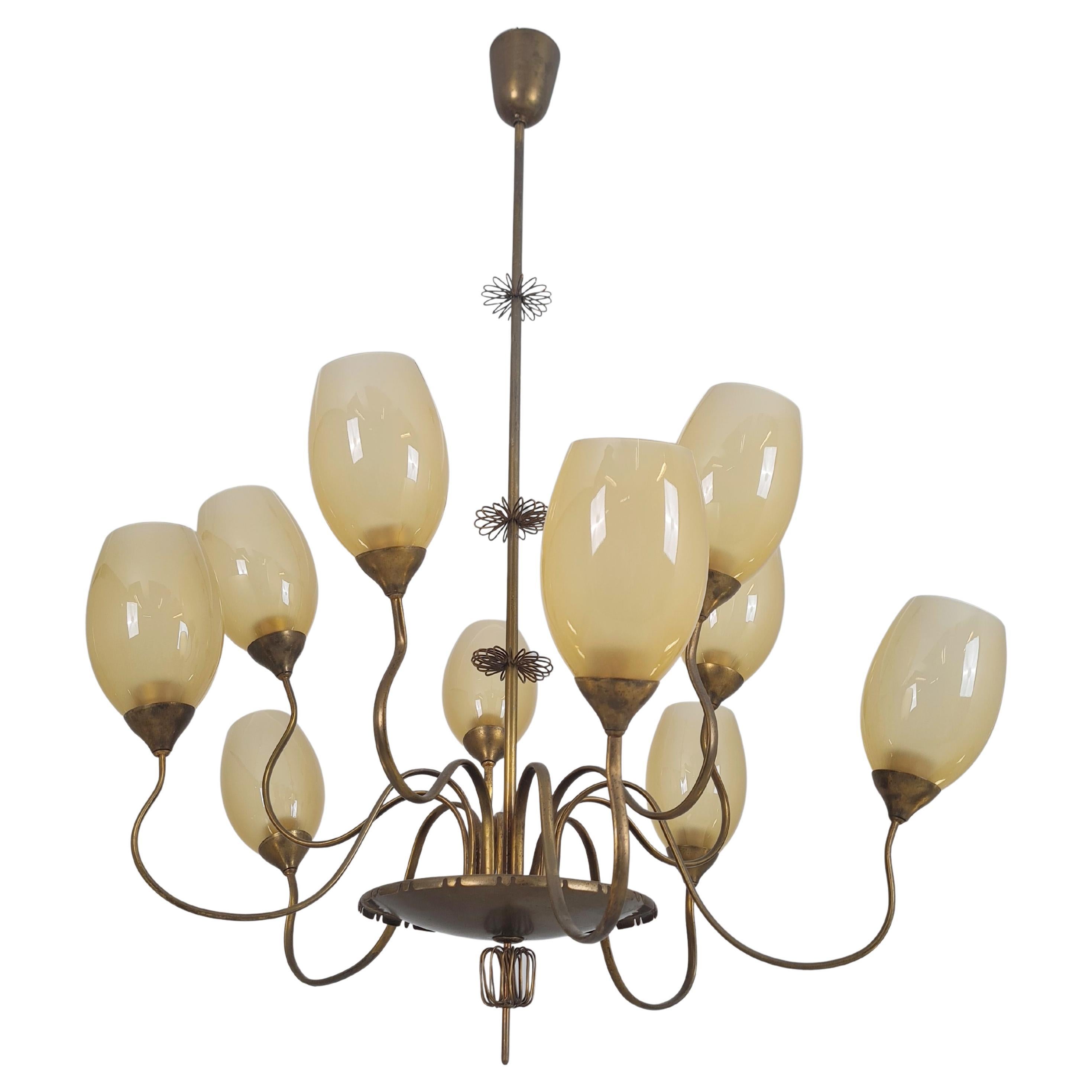 Impressionnant lustre à 10 bras en laiton Paavo Tynell modèle 9017, Taito années 1950