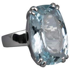 Aquamarine 10:00 Ct Solitaire Ring 18 Karat White Gold, Unique Statement Rings