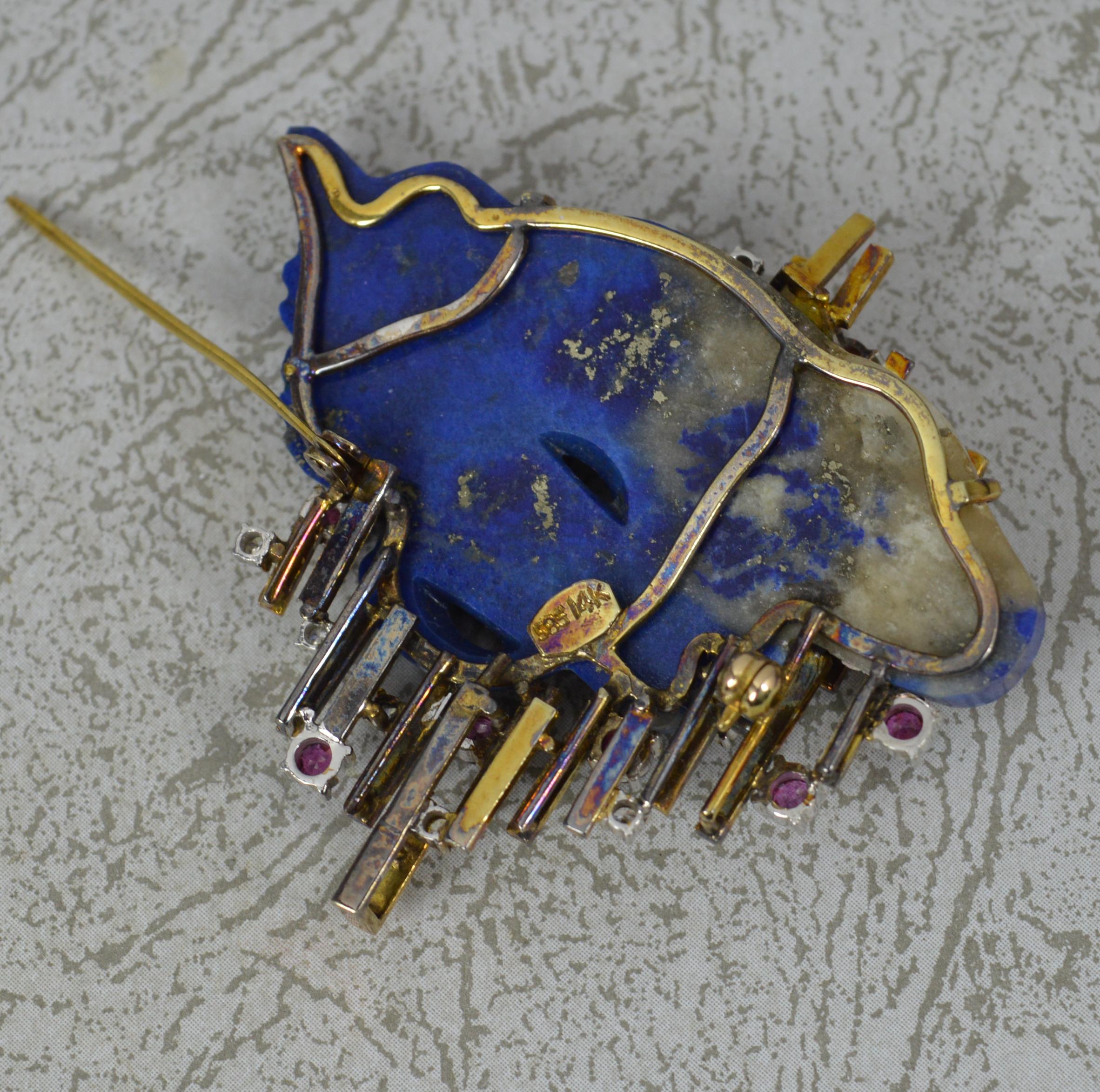Impressive 14ct Gold Carved Lapis Lazuli Fish Ruby and Diamond Retro Brooch For Sale 3