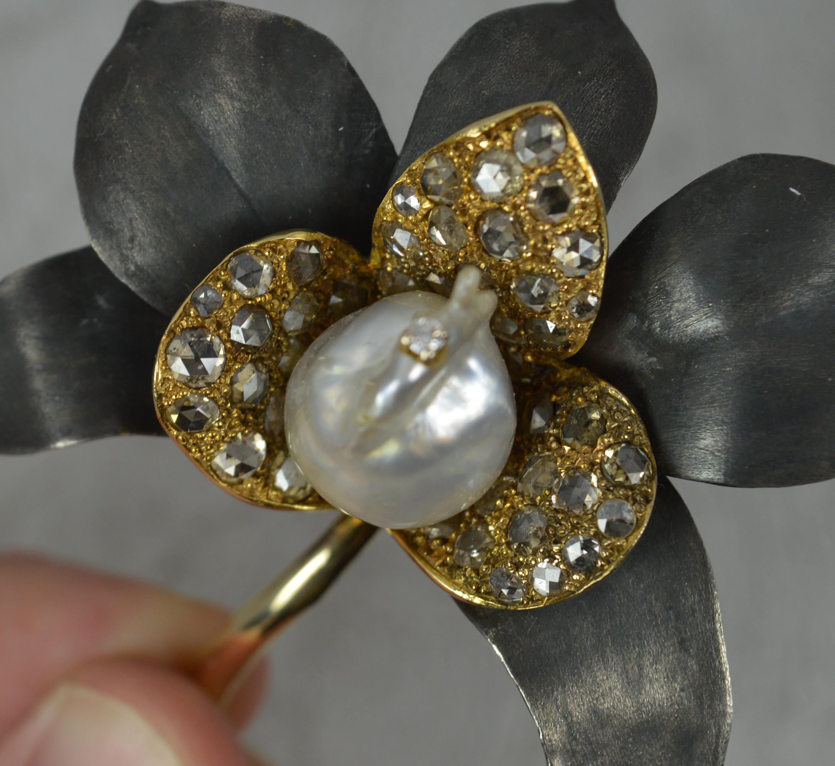 Women's Impressive 14ct Gold Pearl and Rose Cut Diamond Flower Brooch
