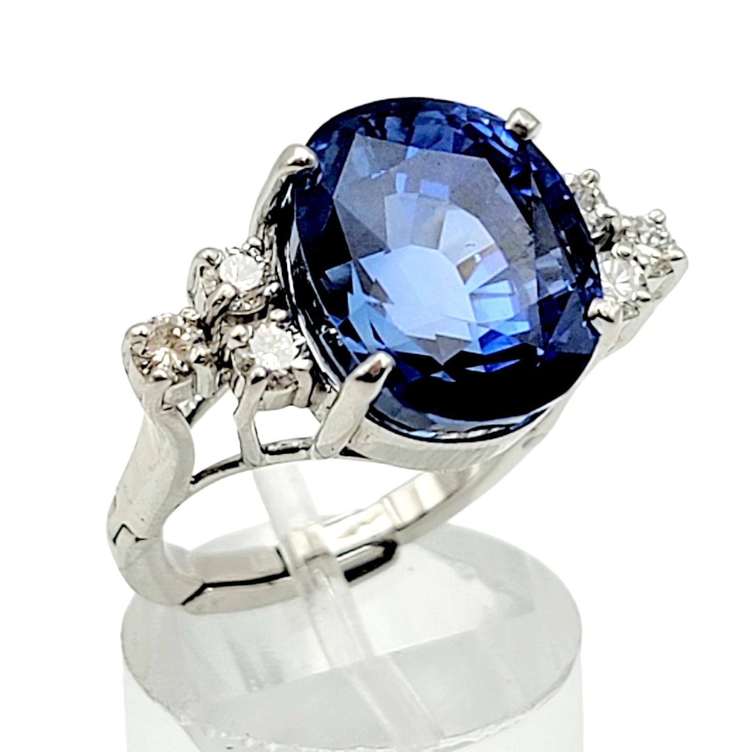 Impressive 15.35 Carat Rare Untreated Oval Ceylon Sapphire and Diamond Ring For Sale 4