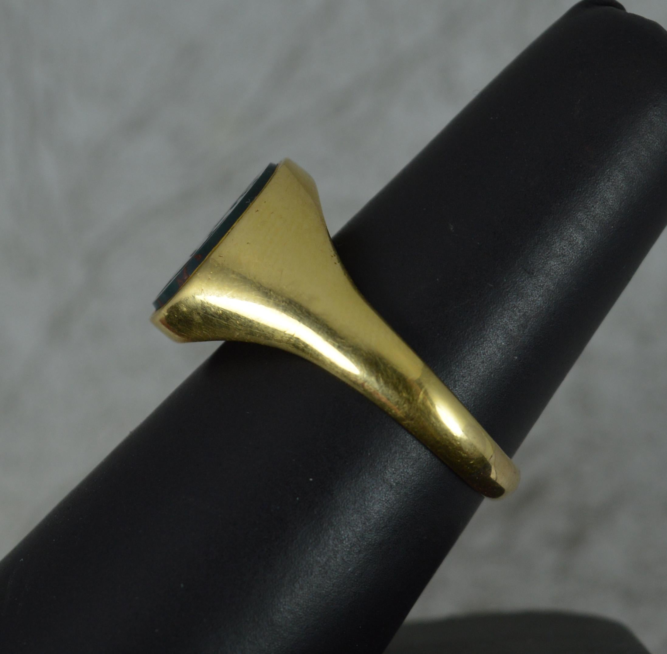 Impressive 18 Carat Gold and Bloodstone Lion Intaglio Signet Ring Richardson 1