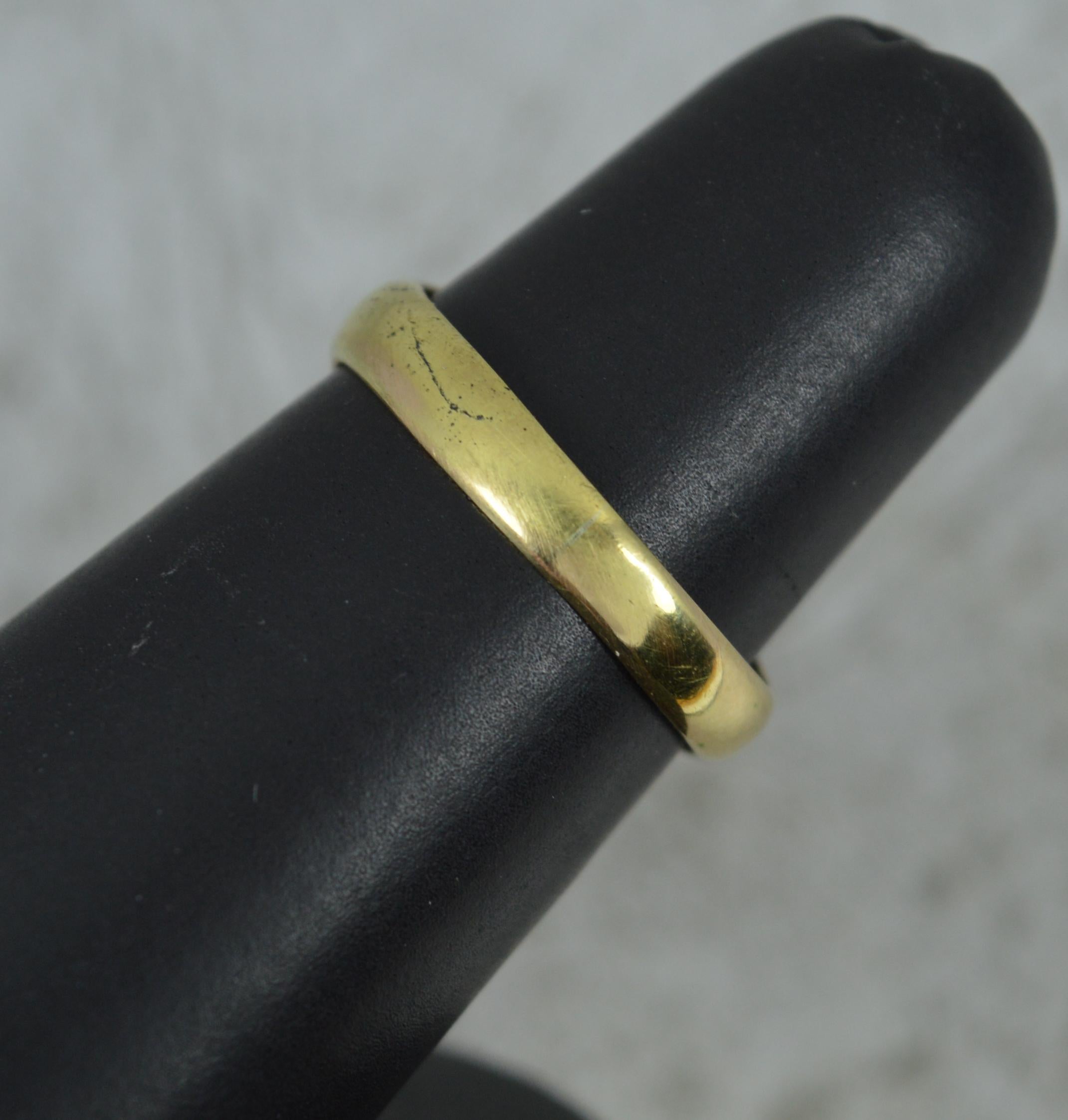 Beeindruckender Siegelring aus 18 Karat Gold und Emaille mit Totenkopf 7
