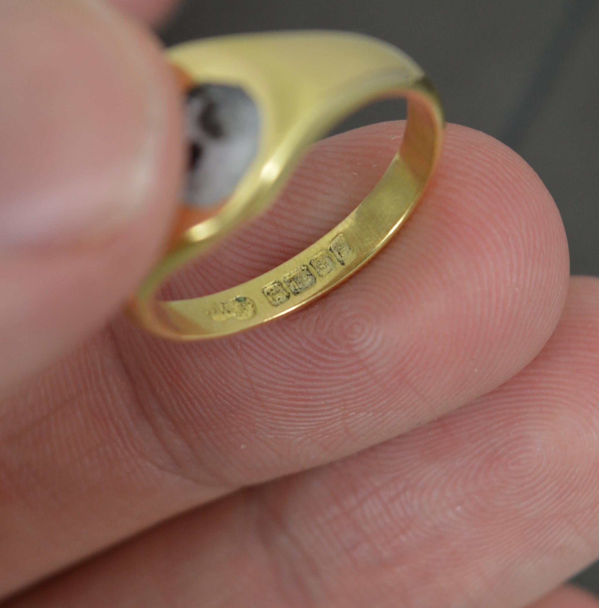 Impressive 18 Carat Gold and Enamel Skull Signet Ring In Good Condition In St Helens, GB